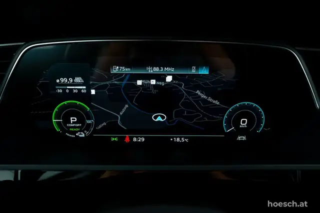 Audi E-Tron view 11