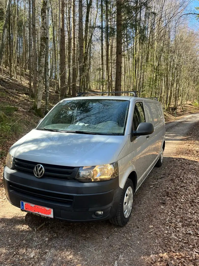 Volkswagen T5 - 1