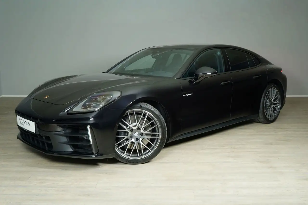 Porsche Panamera 4 E-Hybrid