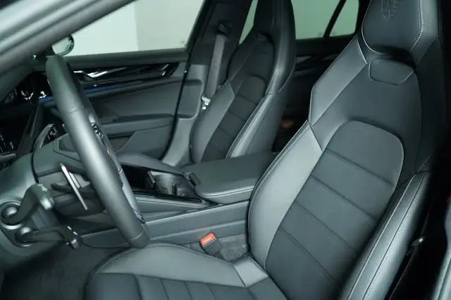 Porsche Panamera 4 E-Hybrid Ansicht 16