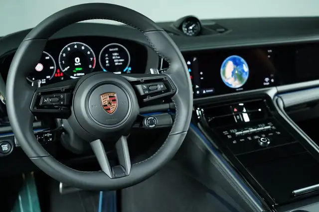 Porsche Panamera 4 E-Hybrid Ansicht 23