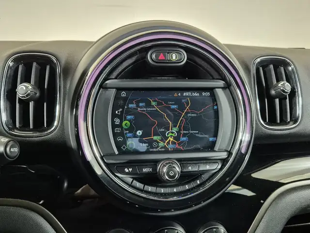 Mini Cooper Cooper view 12
