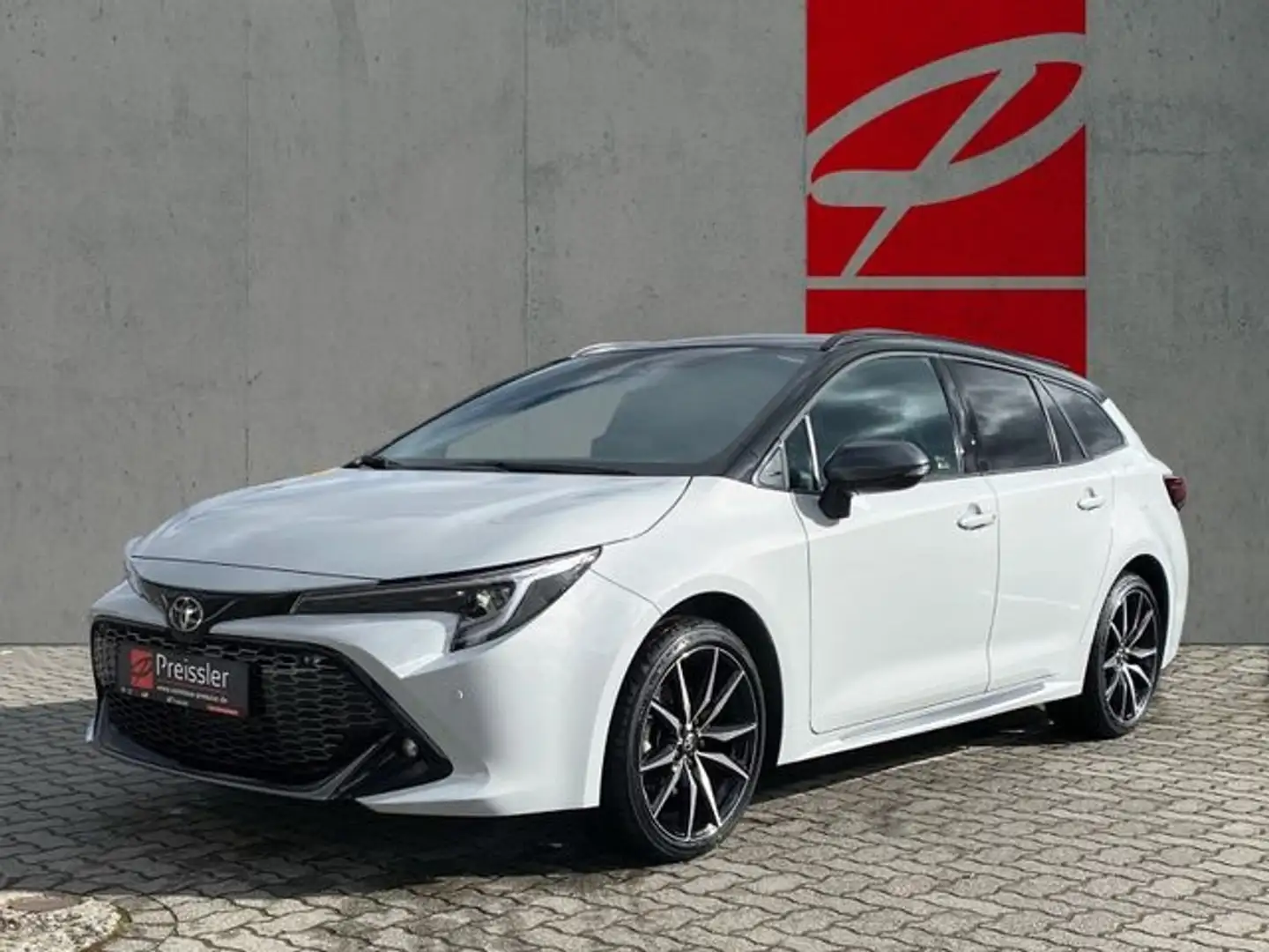 Toyota Corolla Touring Sports 2.0 Hybrid GR Sport Grau - 1