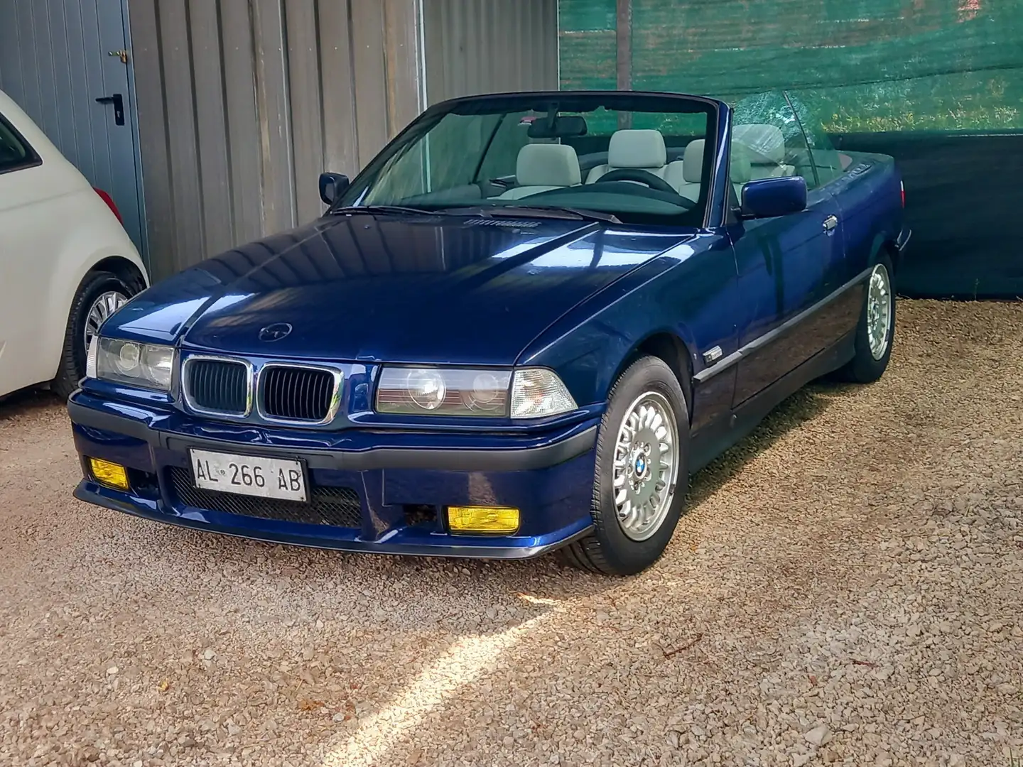 BMW 318 318i Cabrio Bleu - 1