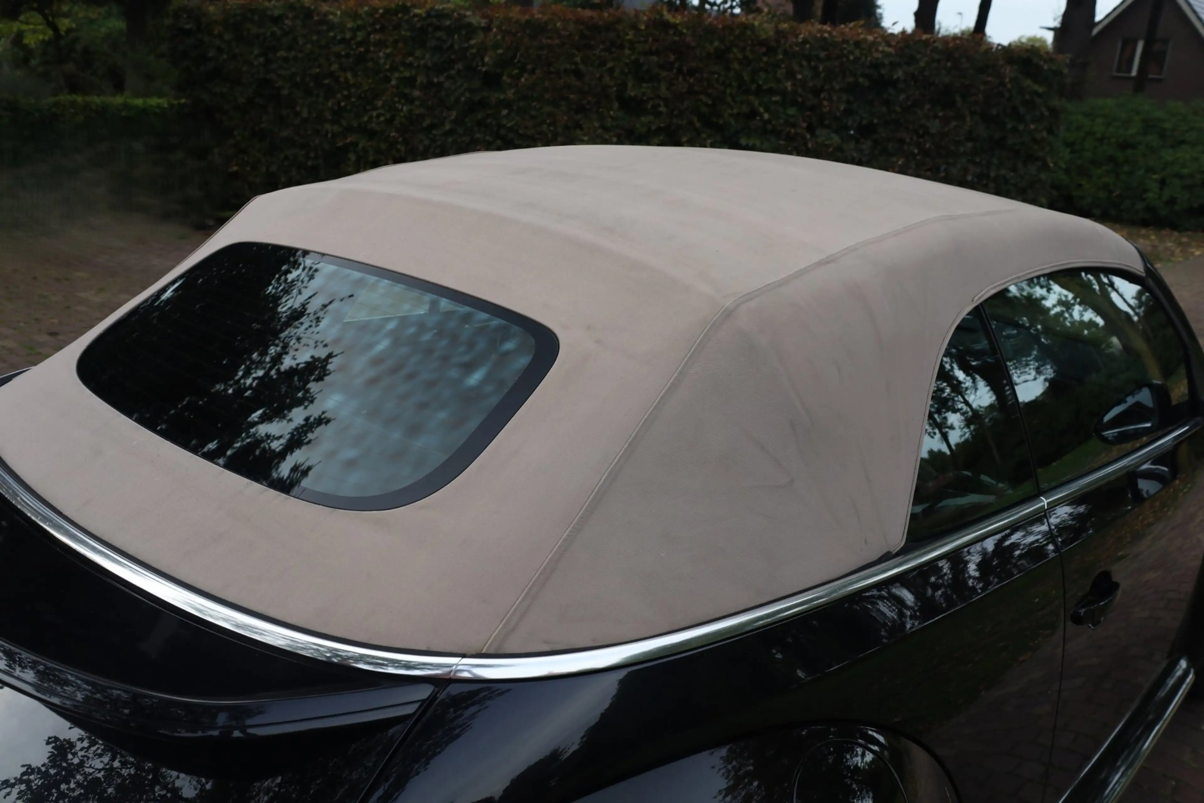 Volkswagen Beetle Cabriolet 1.4 TSI Sport BlueMotion DSG. | Xenon/Le — photo 33