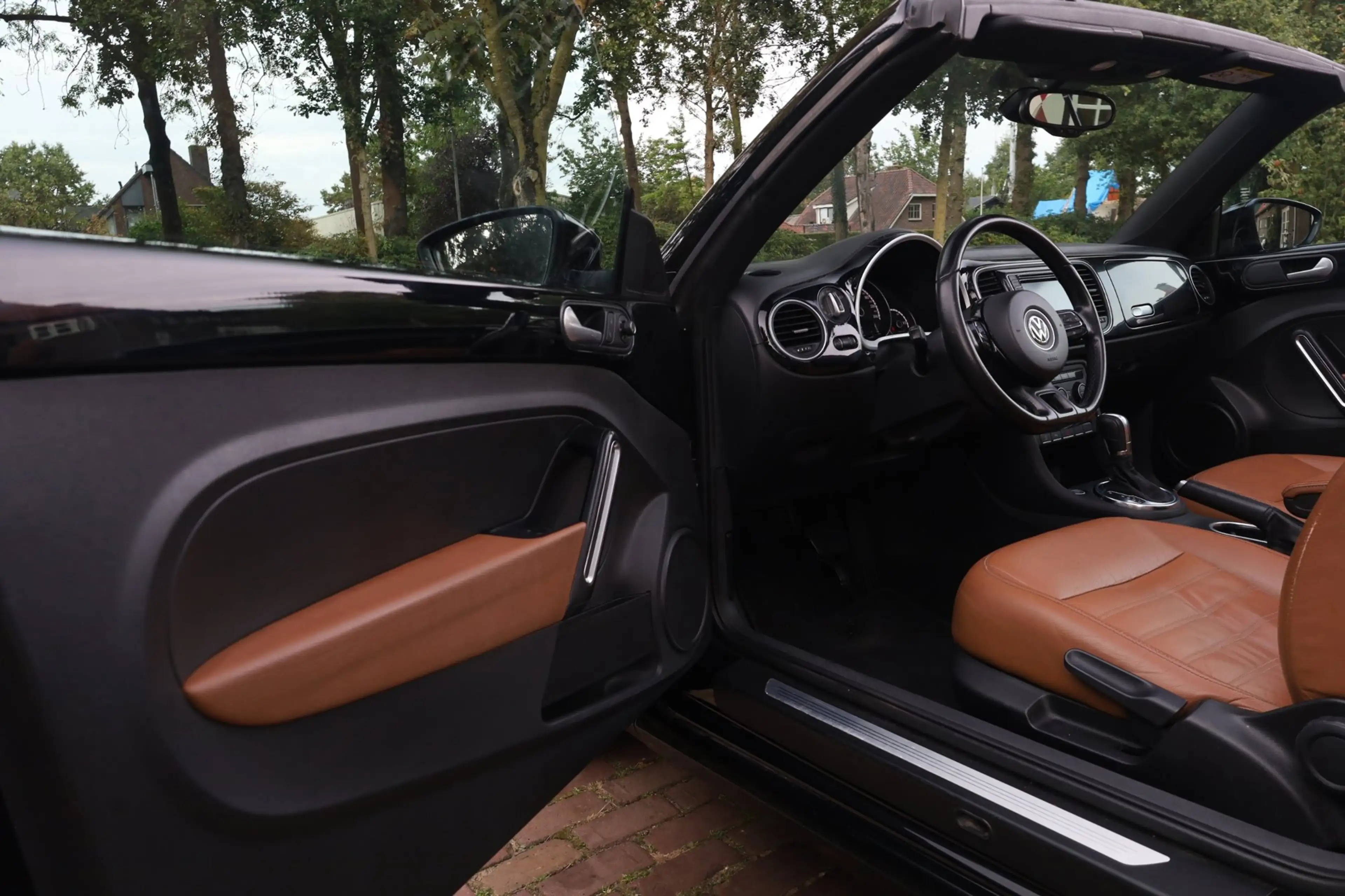 Volkswagen Beetle Cabriolet 1.4 TSI Sport BlueMotion DSG. | Xenon/Le — photo 17