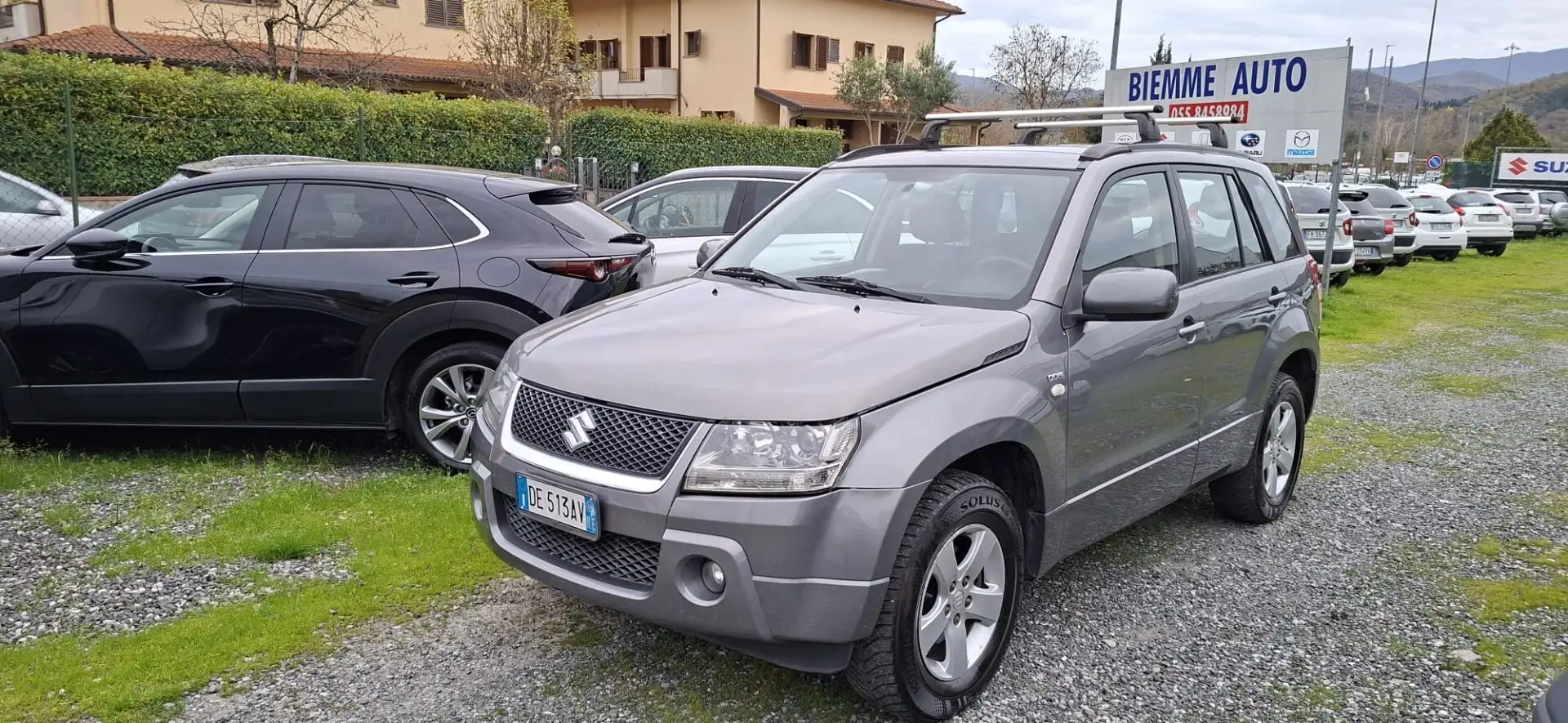 Suzuki Grand Vitara Grand Vitara 1.9 DDiS 5 porte Executive Grijs - 1