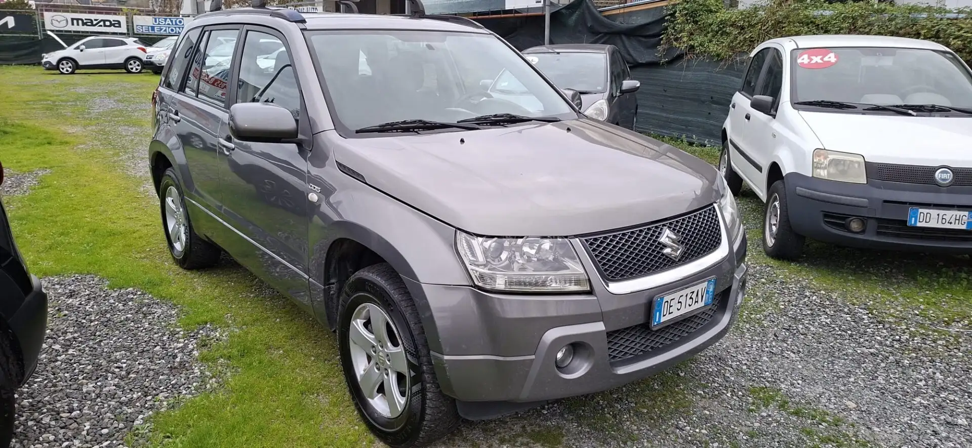 Suzuki Grand Vitara Grand Vitara 1.9 DDiS 5 porte Executive Grijs - 2