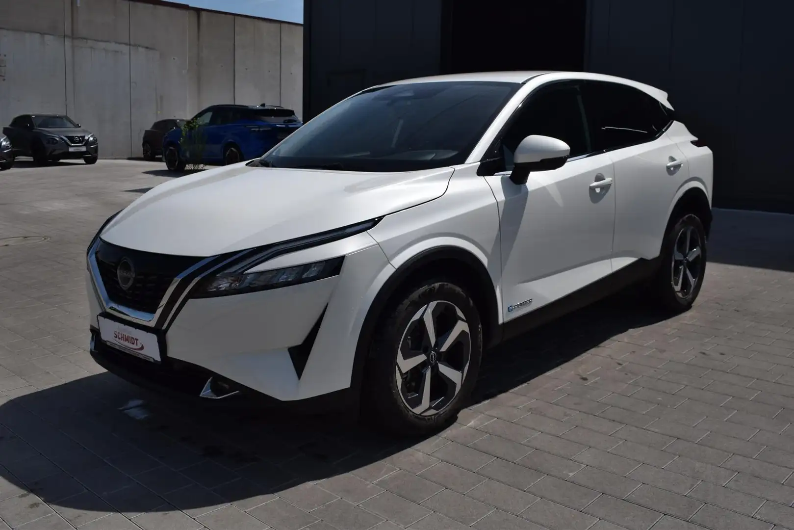 Nissan Qashqai 1.5 VC-T e-Power N-Connecta Winter/Business Wit - 2