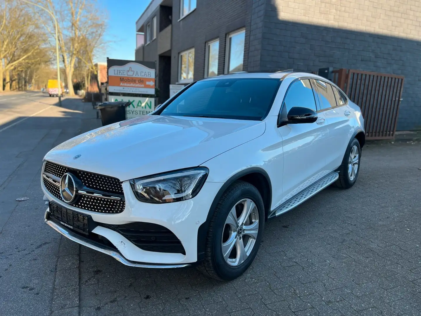 Mercedes-Benz GLC 400 4Matic AMG Line KEYLESS-GO Blanc - 1