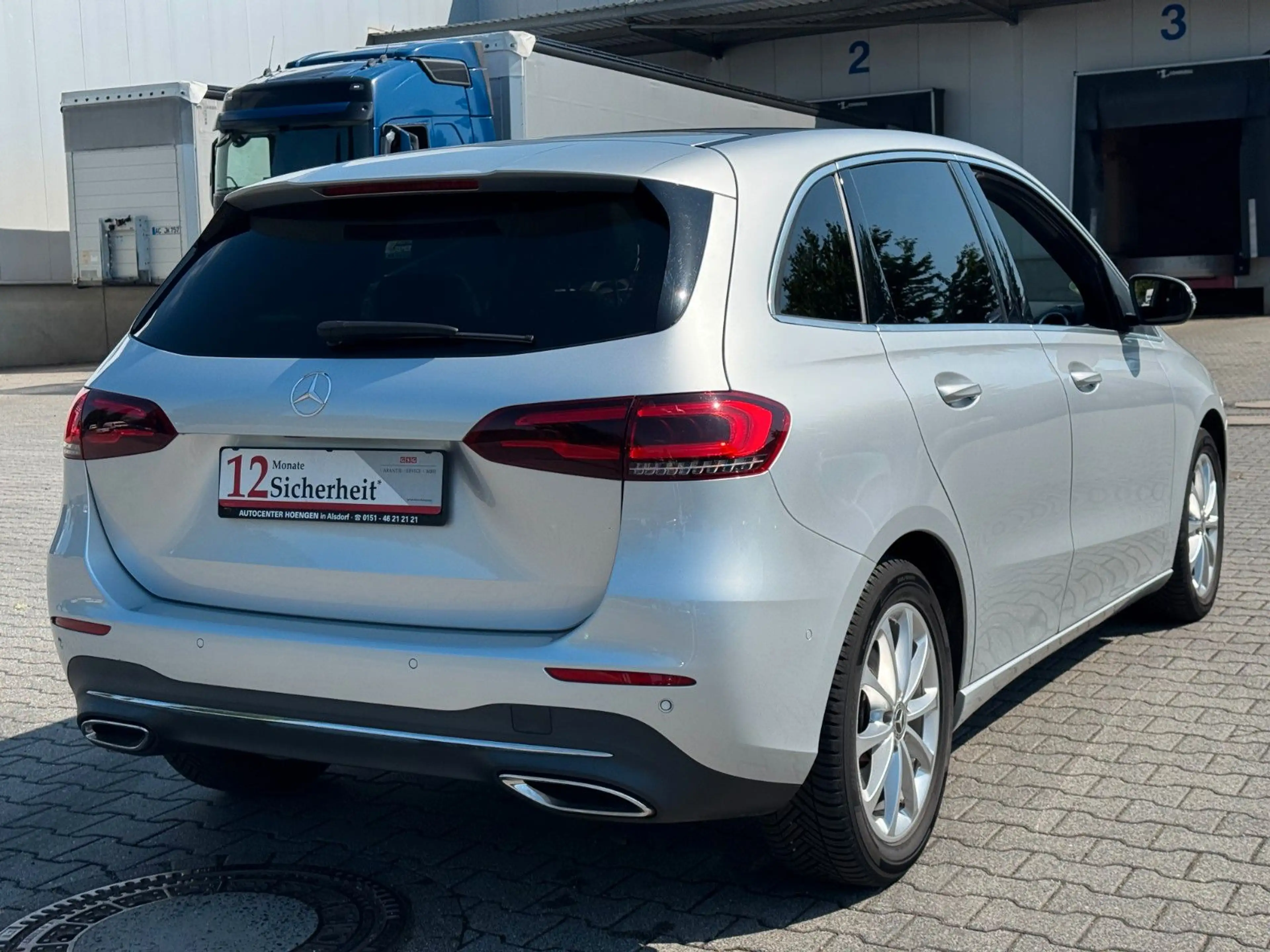 Mercedes-Benz B 200 Garantie *Pano *Keyless *Navi *LED *Kamera — photo 10