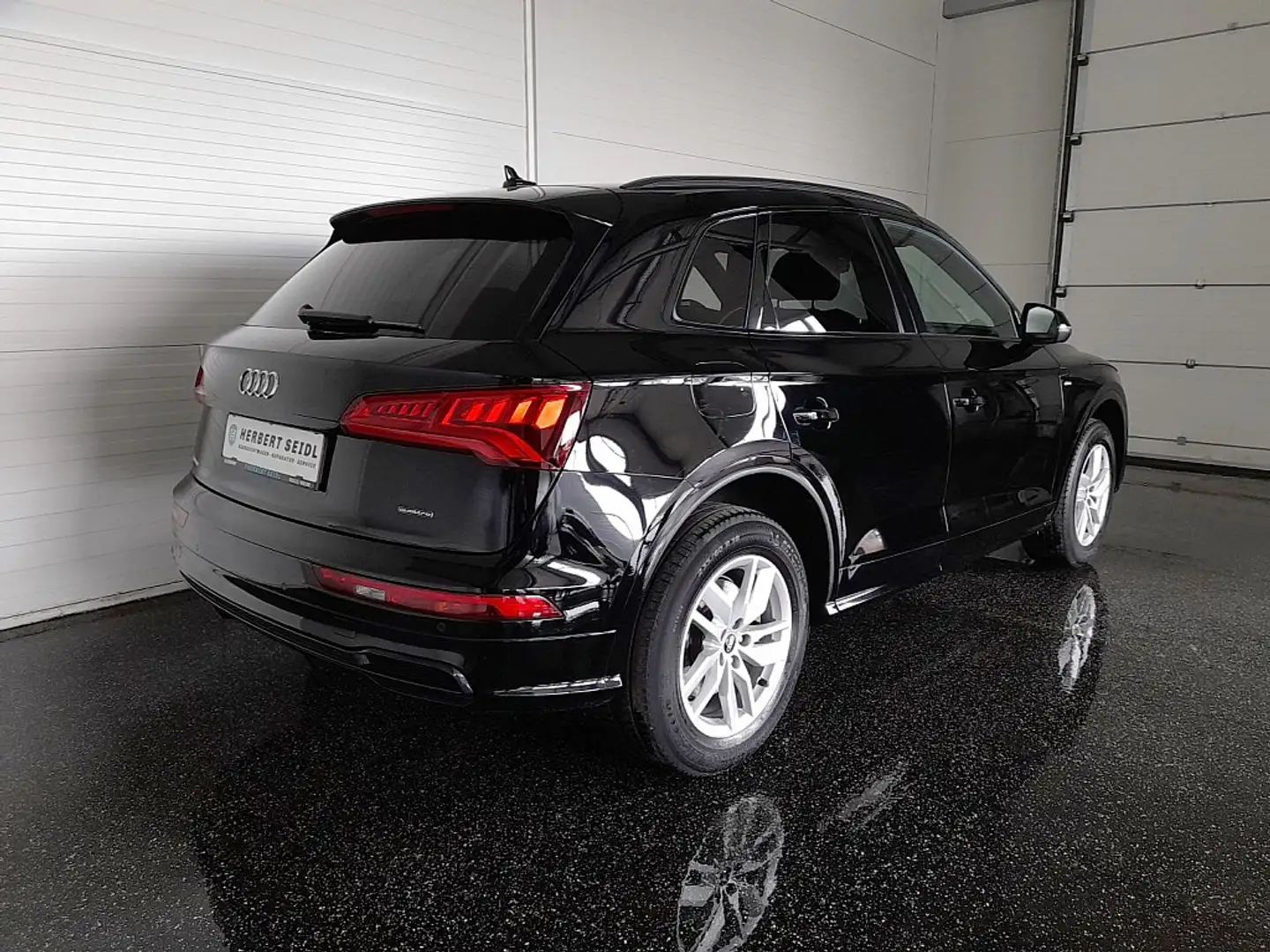 Audi Q5 SPORT 50 TFSI e Quattro PHEV S-tr. *STANDKLIMA ... Black - 2