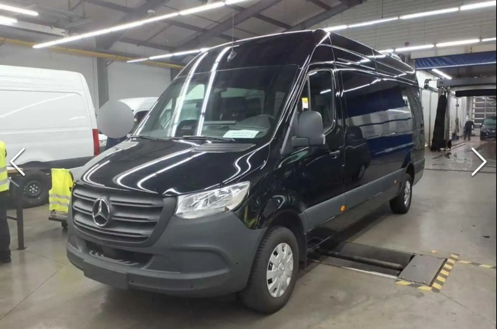 Mercedes-Benz Sprinter 317 CDI Tourer PRO HD 9GT+AHK+KAMERA+MBUX Schwarz - 1