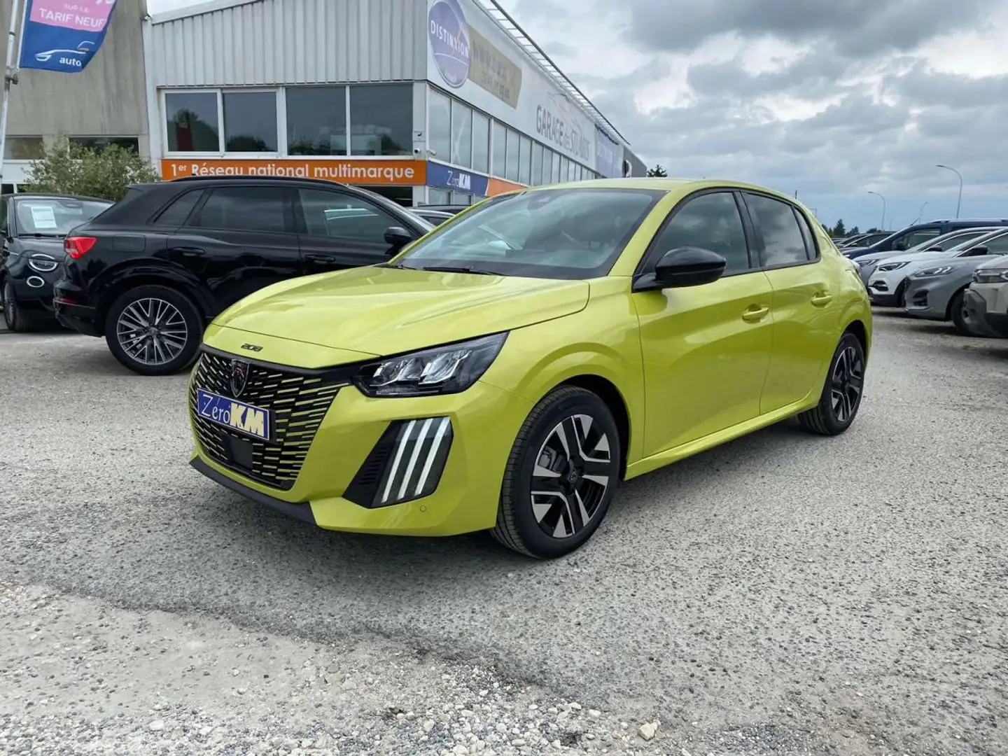Peugeot 208 1.2i PureTech 12V S\u0026S - 100  - Allure - Nouve - 1