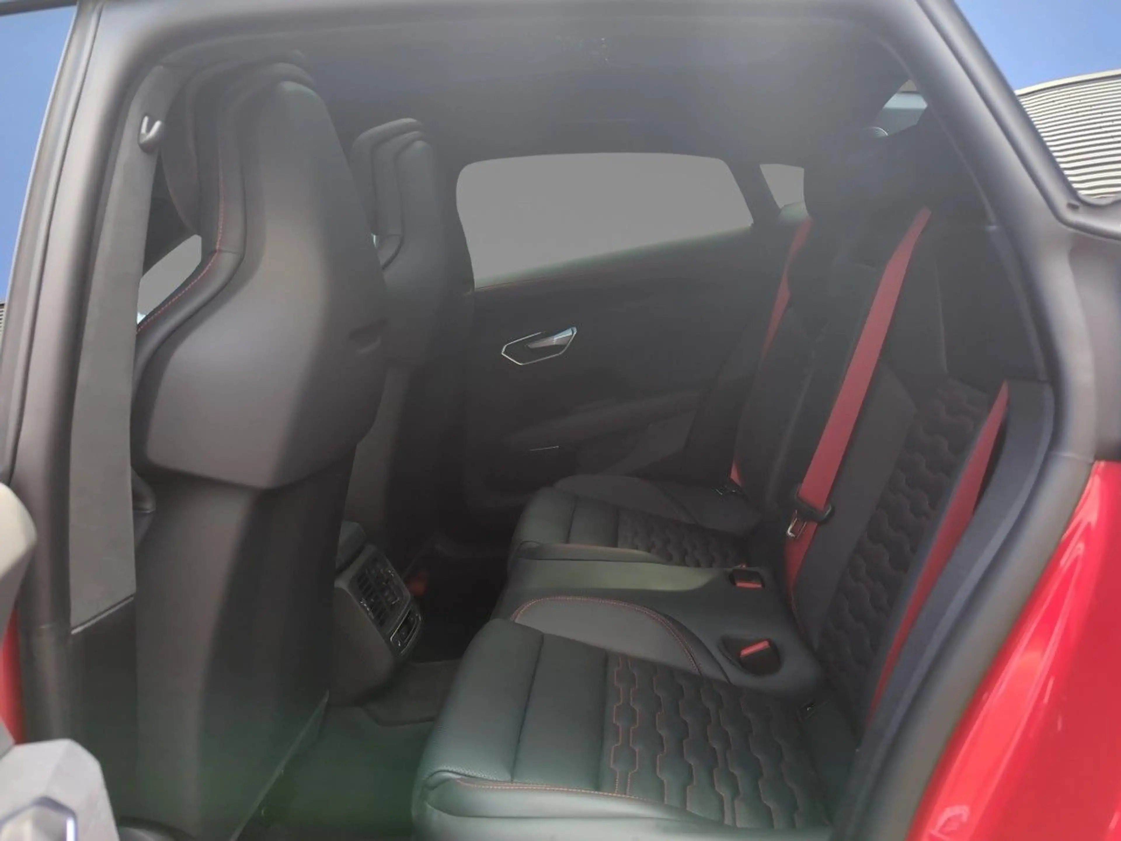 Audi RS e-tron GT B&O HuD LUFT MATRIX PANO 360° — photo 9