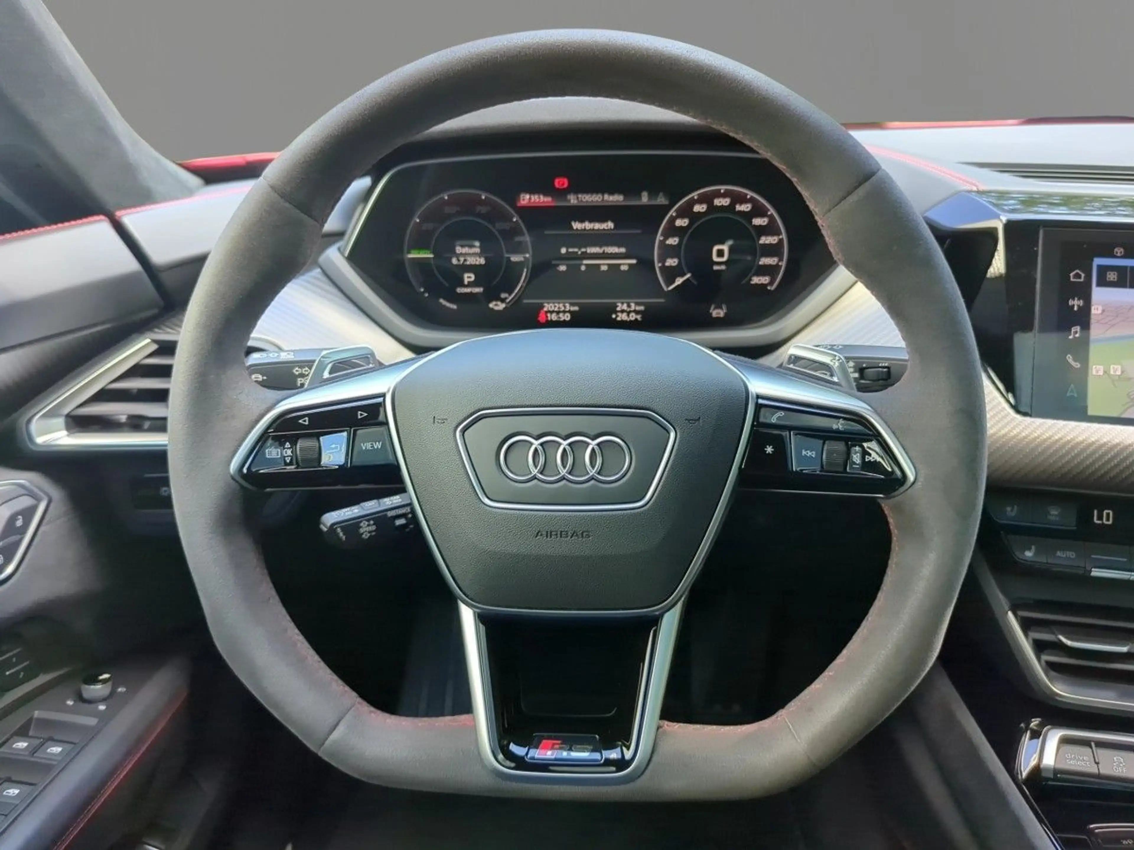 Audi RS e-tron GT B&O HuD LUFT MATRIX PANO 360° — photo 11