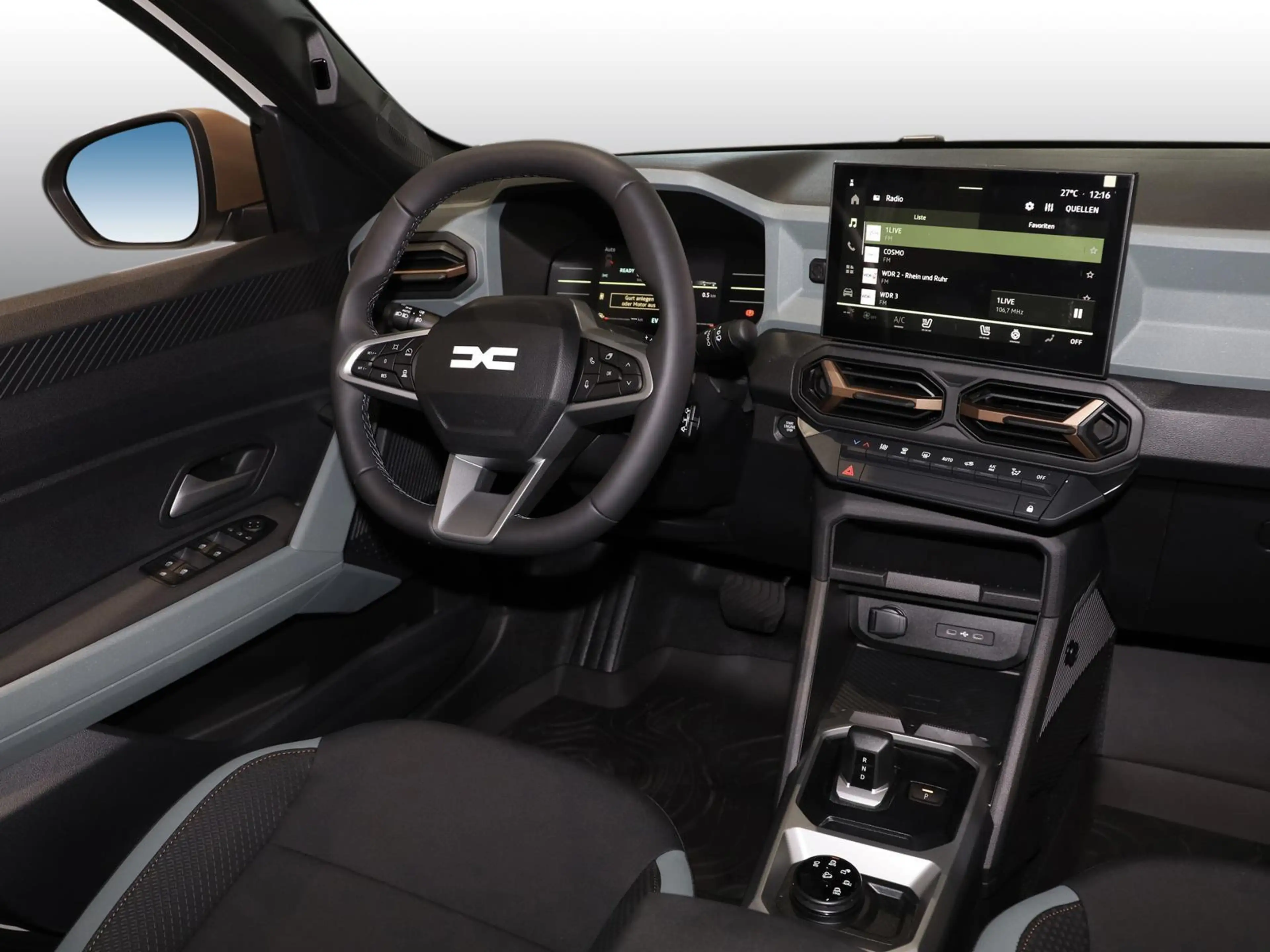 Dacia Duster Extreme hybrid-G 150 4x4 NAVI SHZ PDC LHZ — photo 5