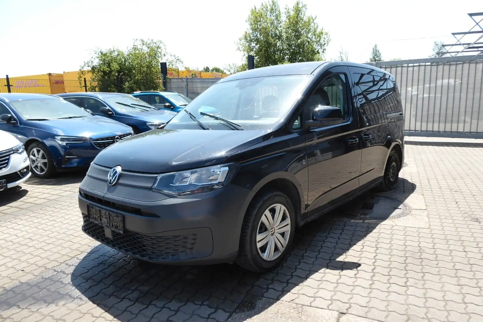 Volkswagen Caddy 2.0 TDI DSG Schwarz - 1
