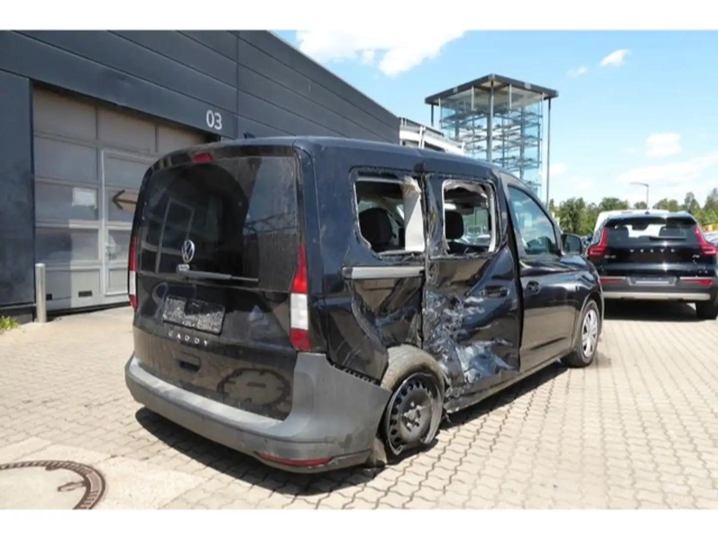 Volkswagen Caddy Kombi 2.0 TDI DSG Schwarz - 2