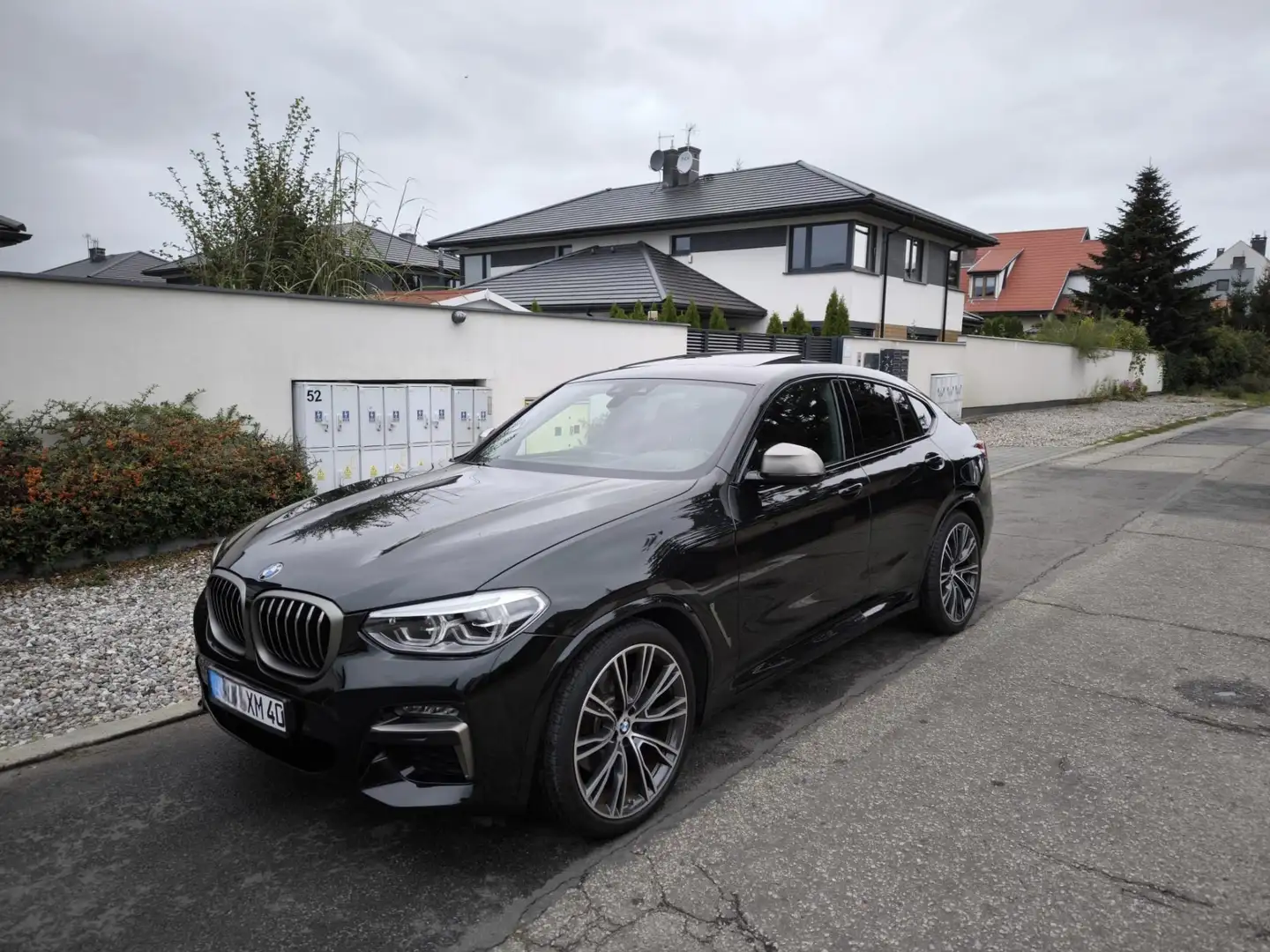 BMW X4 M M Schwarz - 2