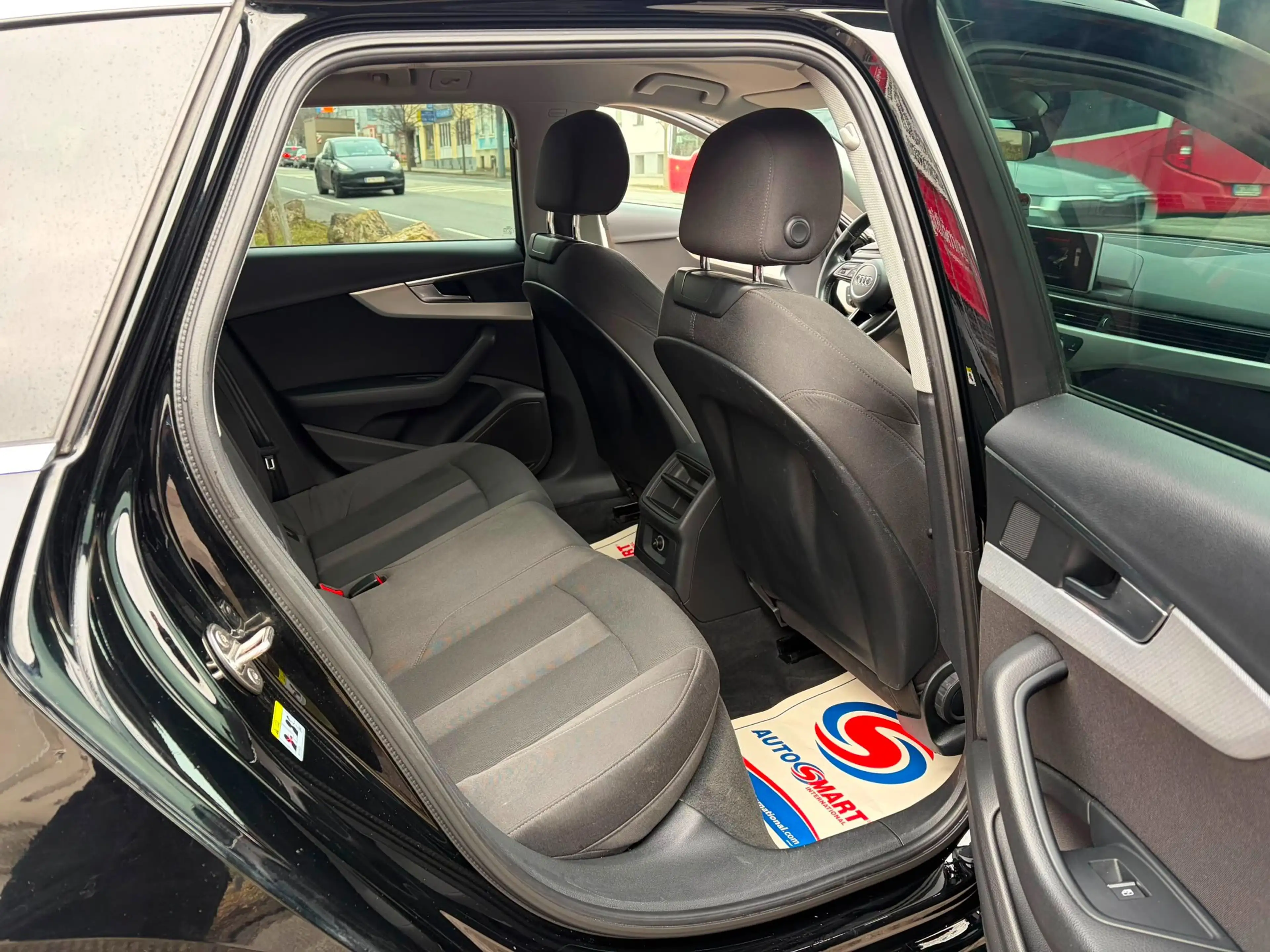 Audi A4 A4 Avant 3,0 TDI S-tronic — photo 7