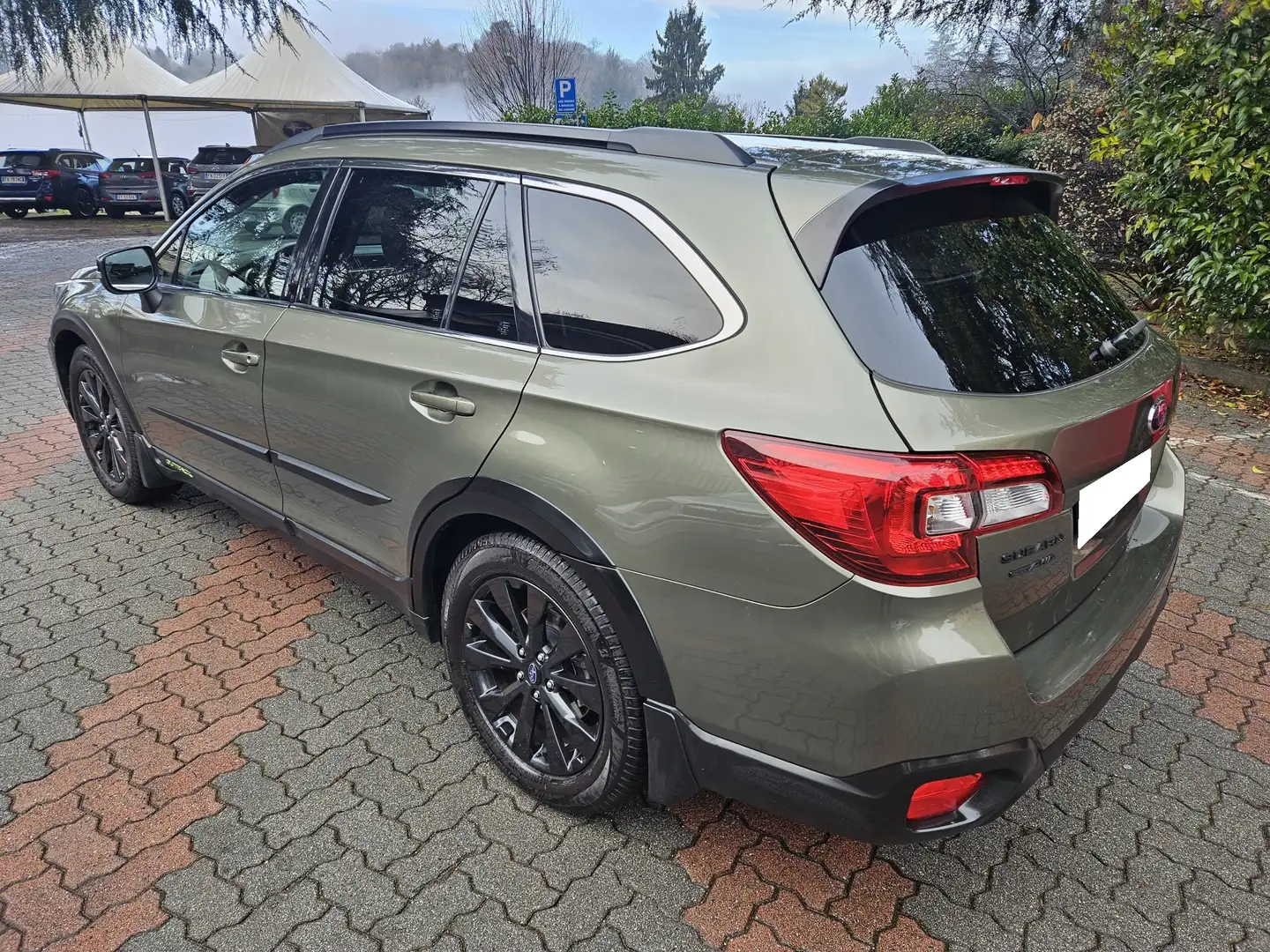 Subaru OUTBACK Outback 2.5i S 4dventure bi-fuel lineartronic -GPL Vert - 2