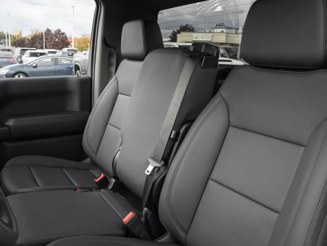 Chevrolet Silverado 1500 снимка Chevrolet Silverado 1500