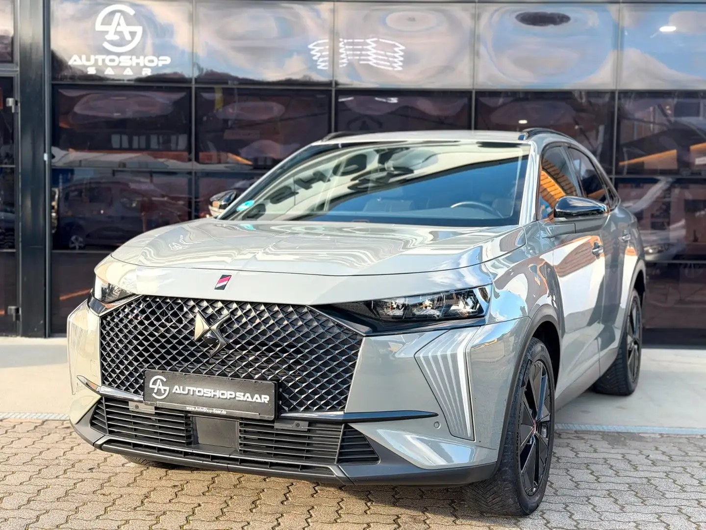 DS Automobiles DS 7 Crossback DS 7 Performance Line ALCANTARA/CAM/ACC/SHZ Grau - 1
