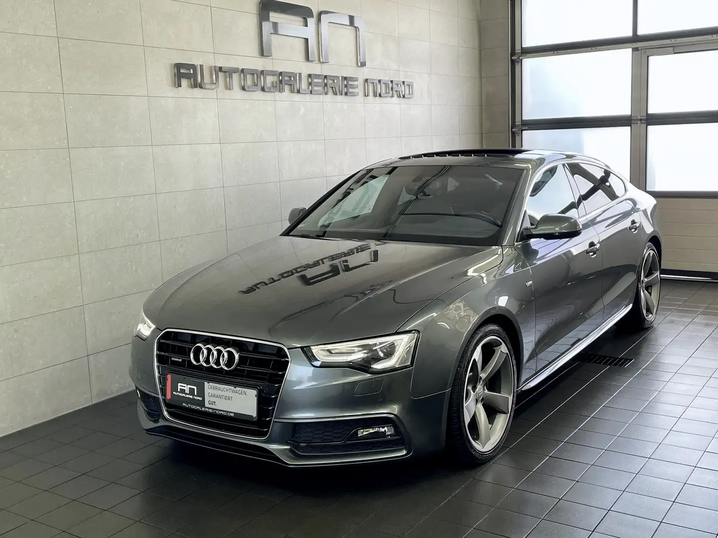 Audi A5 Sportback quattro S-Line Plus Xenon+Navi+AHK+Rotor Grau - 2