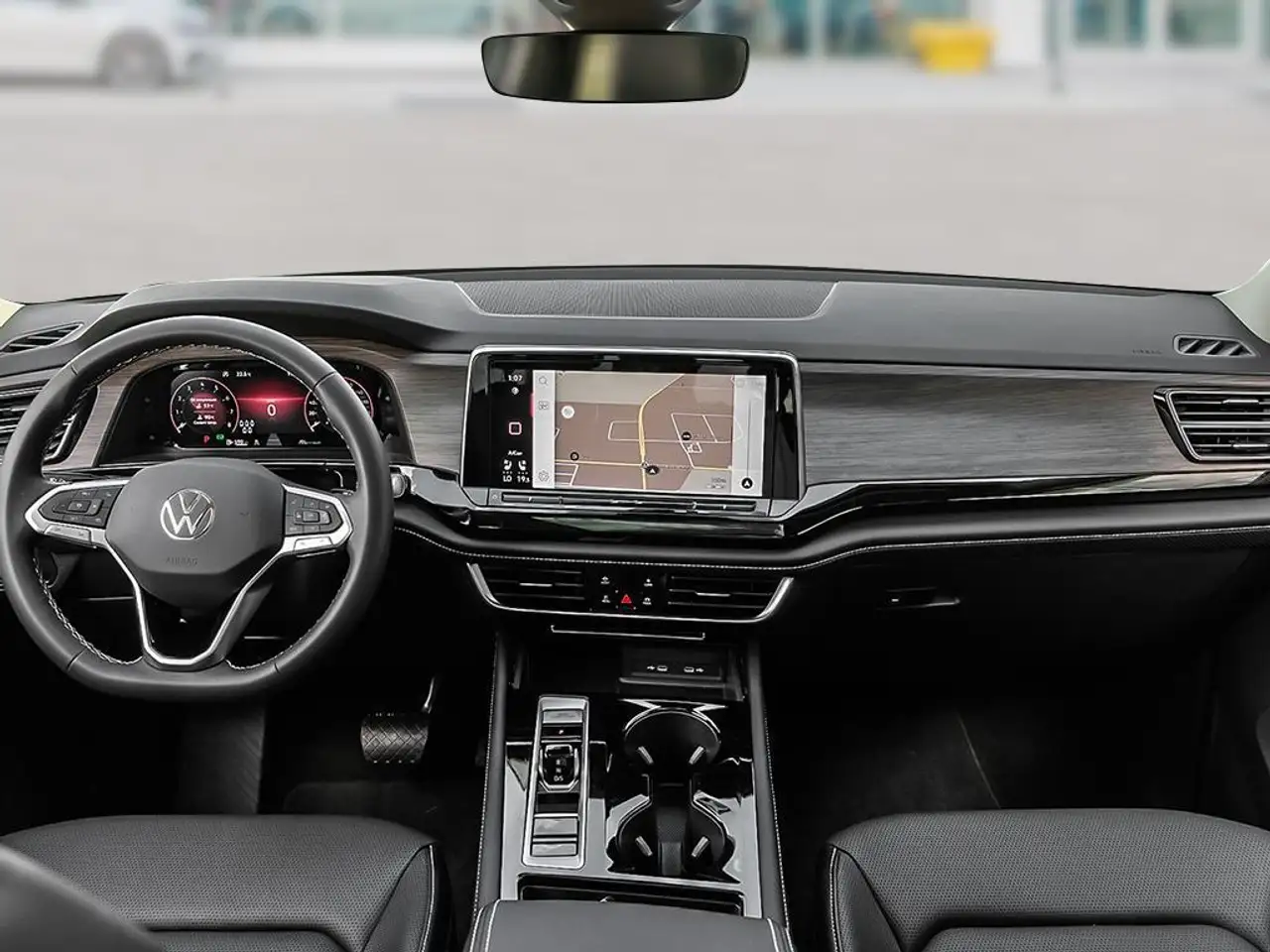 Volkswagen Atlas снимка Volkswagen Atlas
