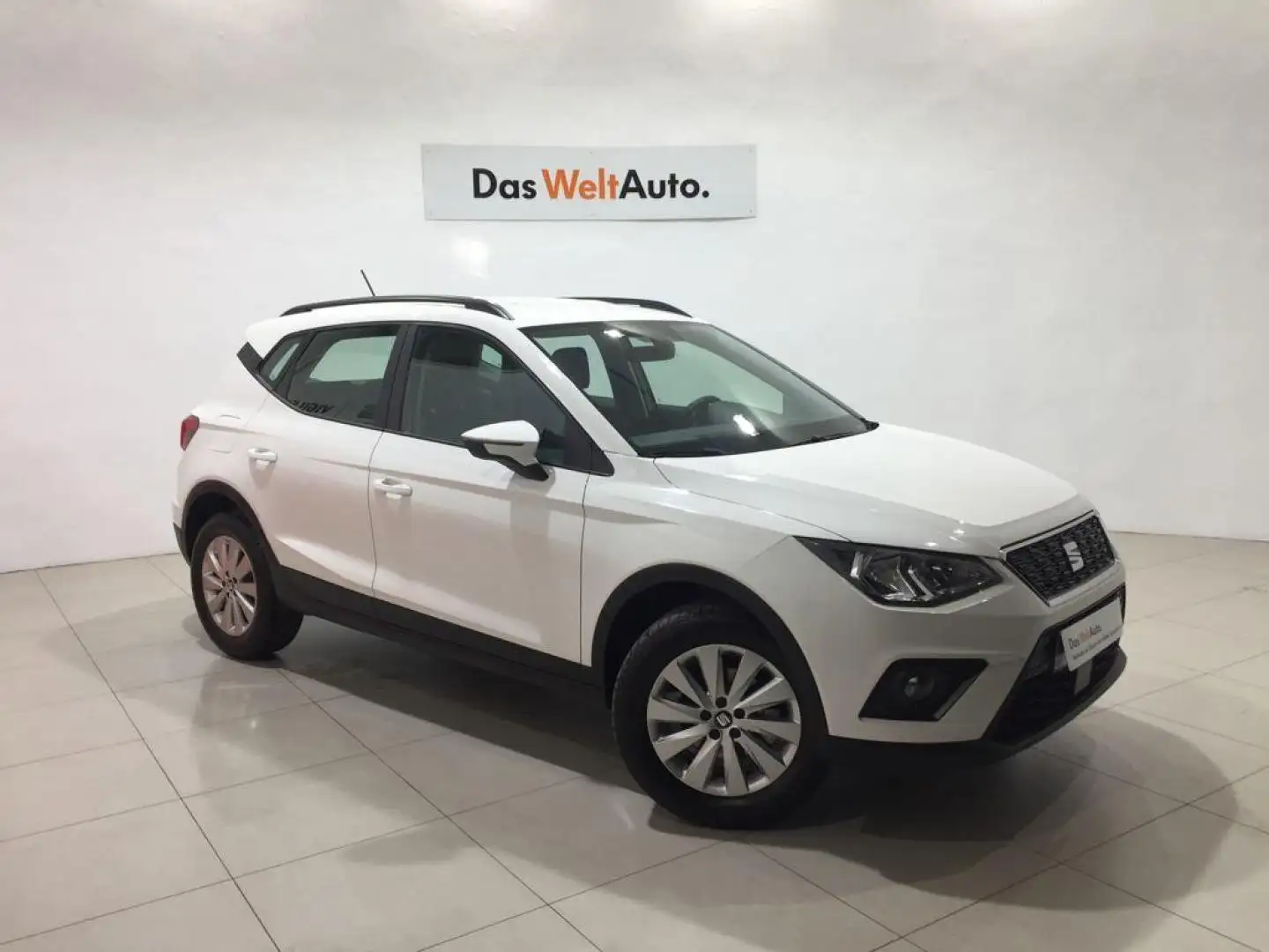 SEAT Arona 1.0 TSI S&S Style 110 Weiß - 1