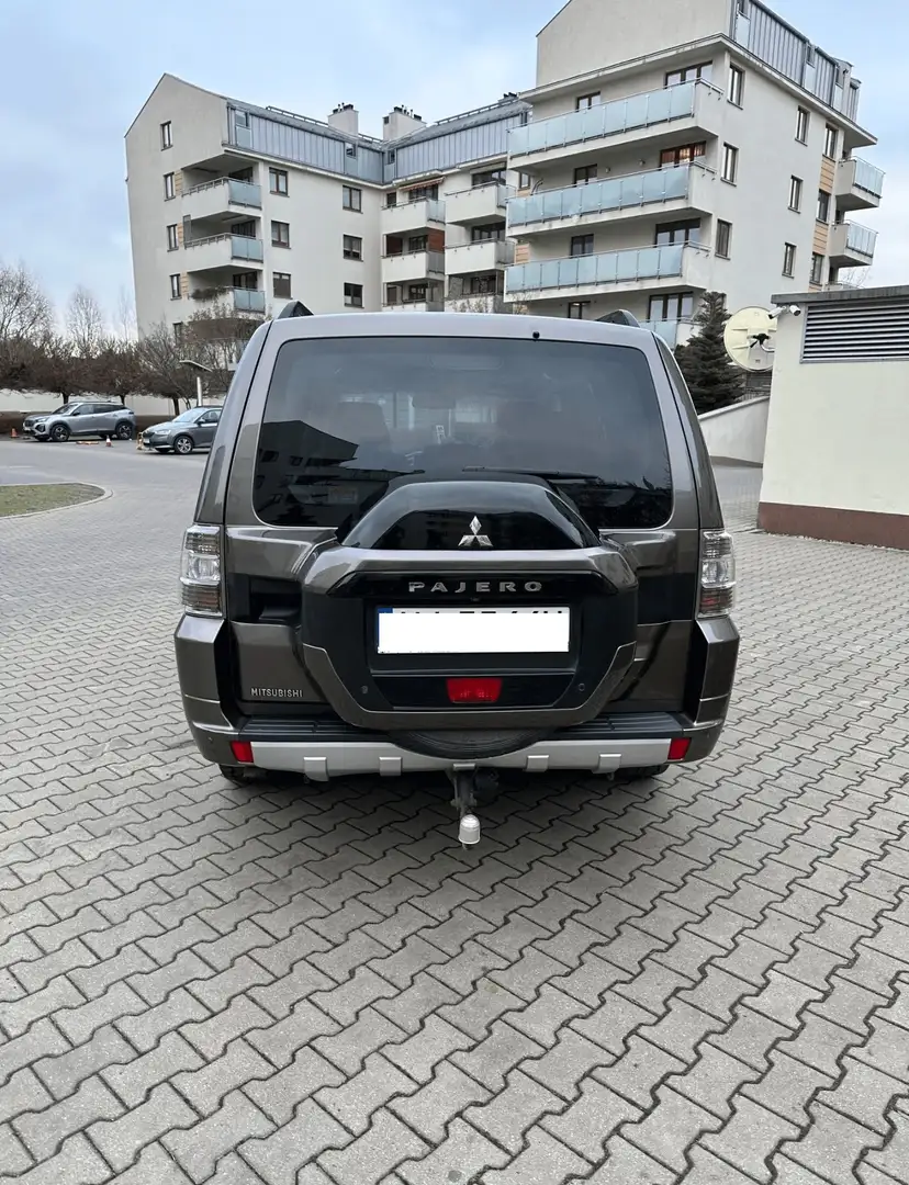 Mitsubishi Pajero 3.2 DI-D Intense - 1