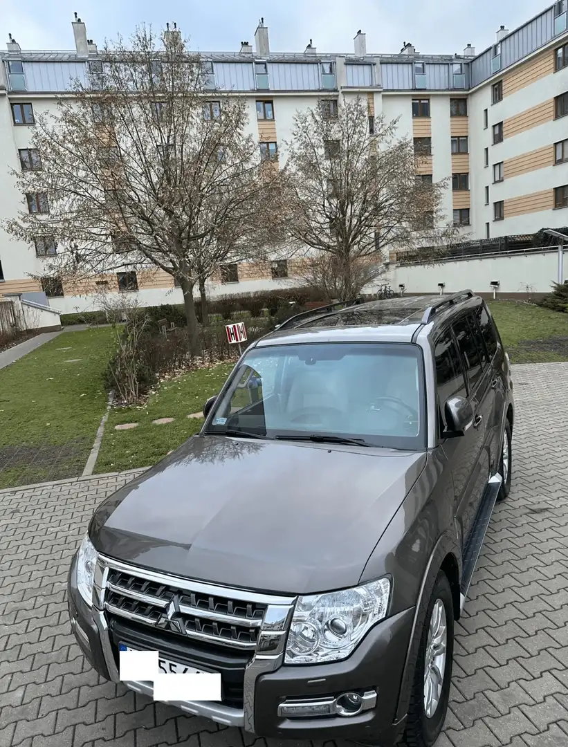 Mitsubishi Pajero 3.2 DI-D Intense - 2