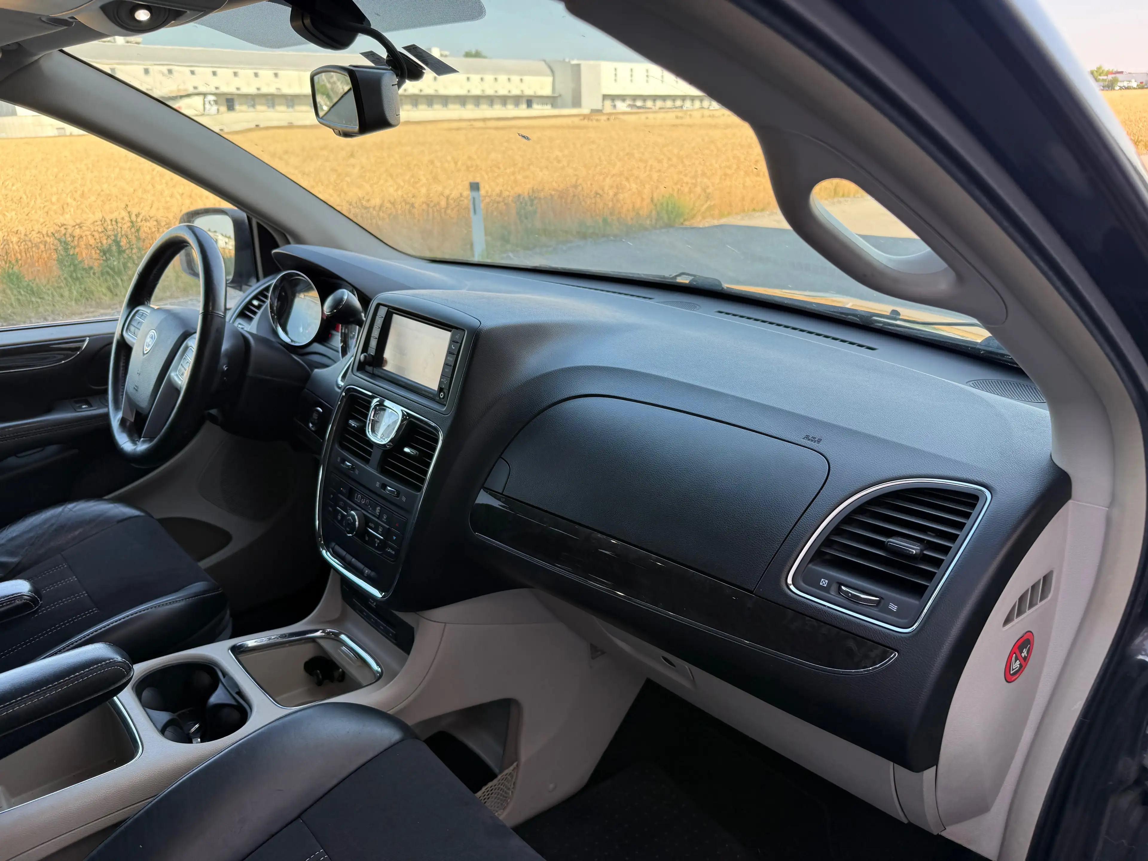 Lancia Voyager 3,6 V6 Platinum Aut. ID:140 — photo 8