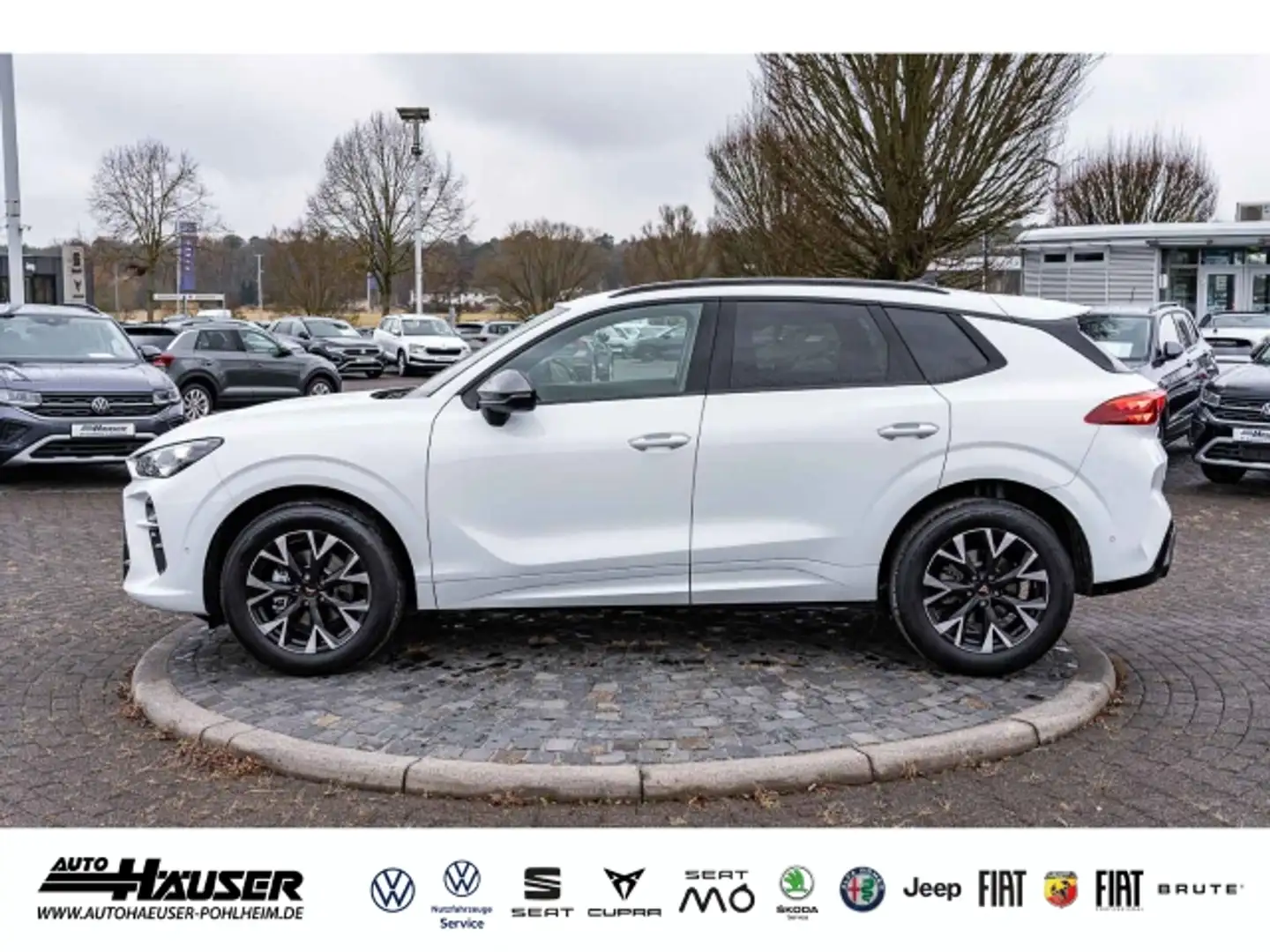 CUPRA Terramar 1.5 eTSI DSG AHK HUD SENNHEISER EL. HECKKL. TOP-VI Weiß - 2