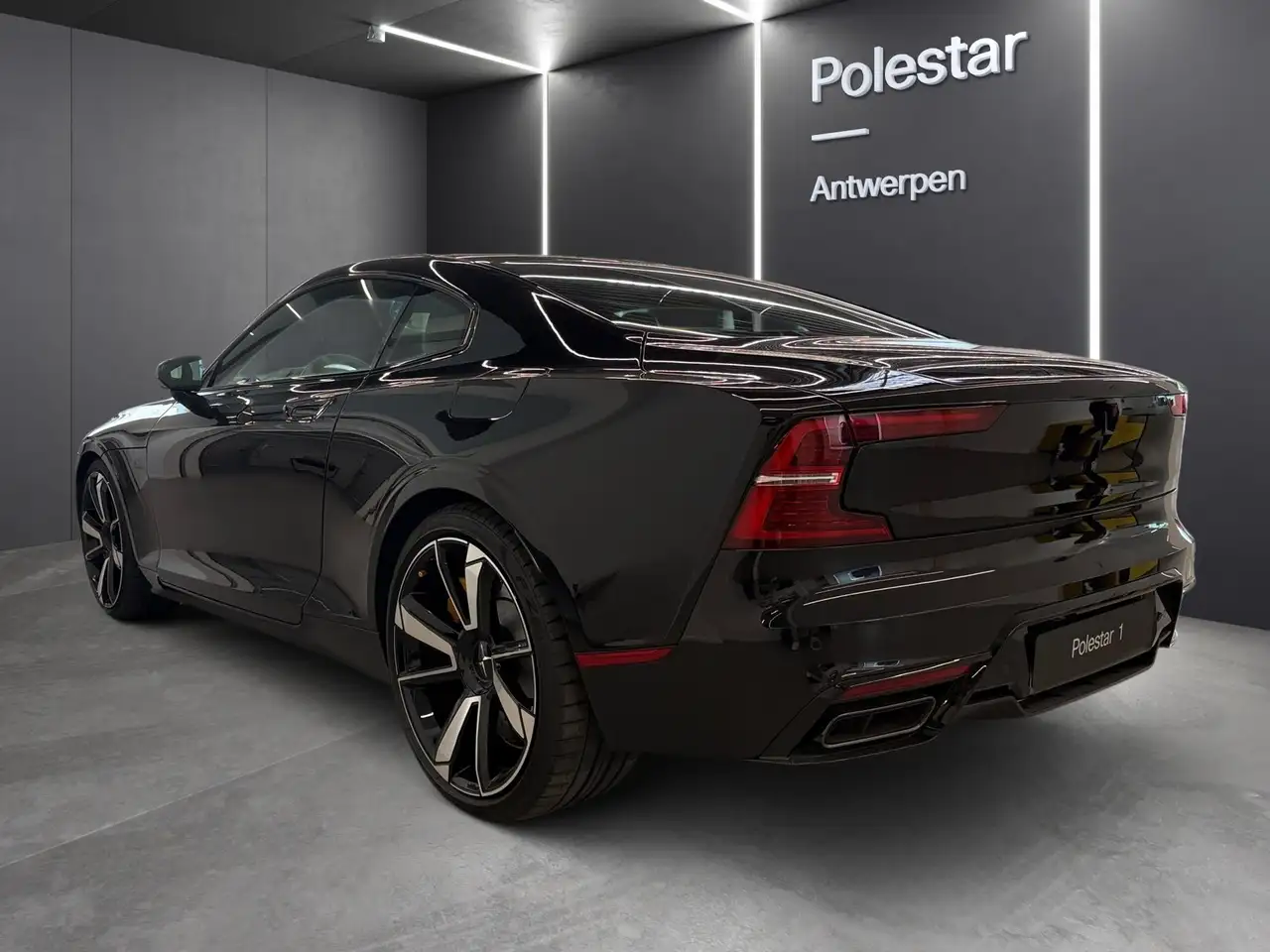 Polestar 1 2022