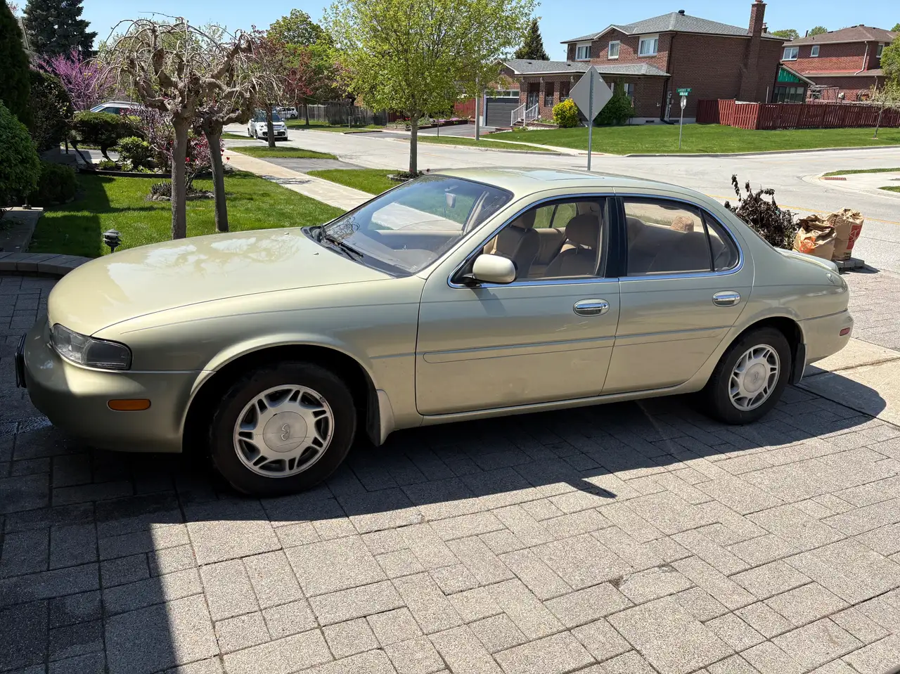 1995 Infiniti J30