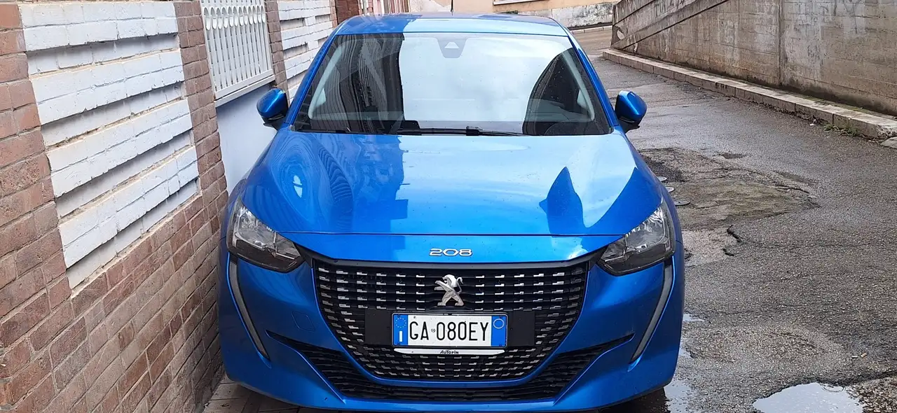 Peugeot 208