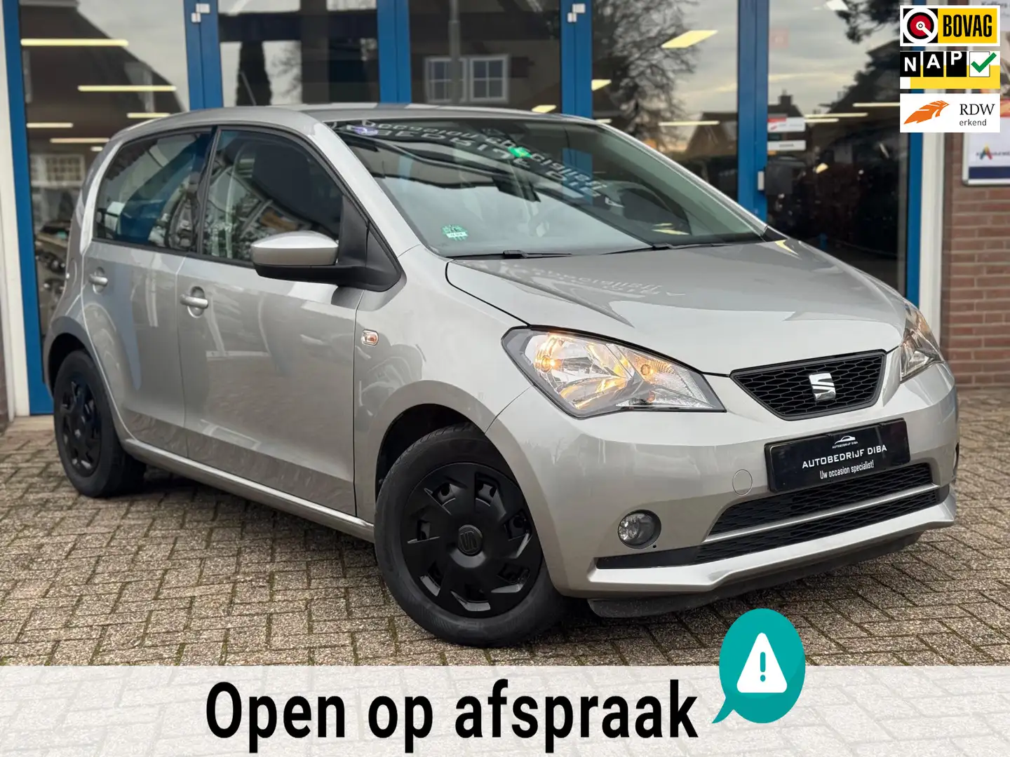 SEAT Mii 1.0 Style Intense 2018 GRIJS AIRCO Bleutooh APK NA Grijs - 1