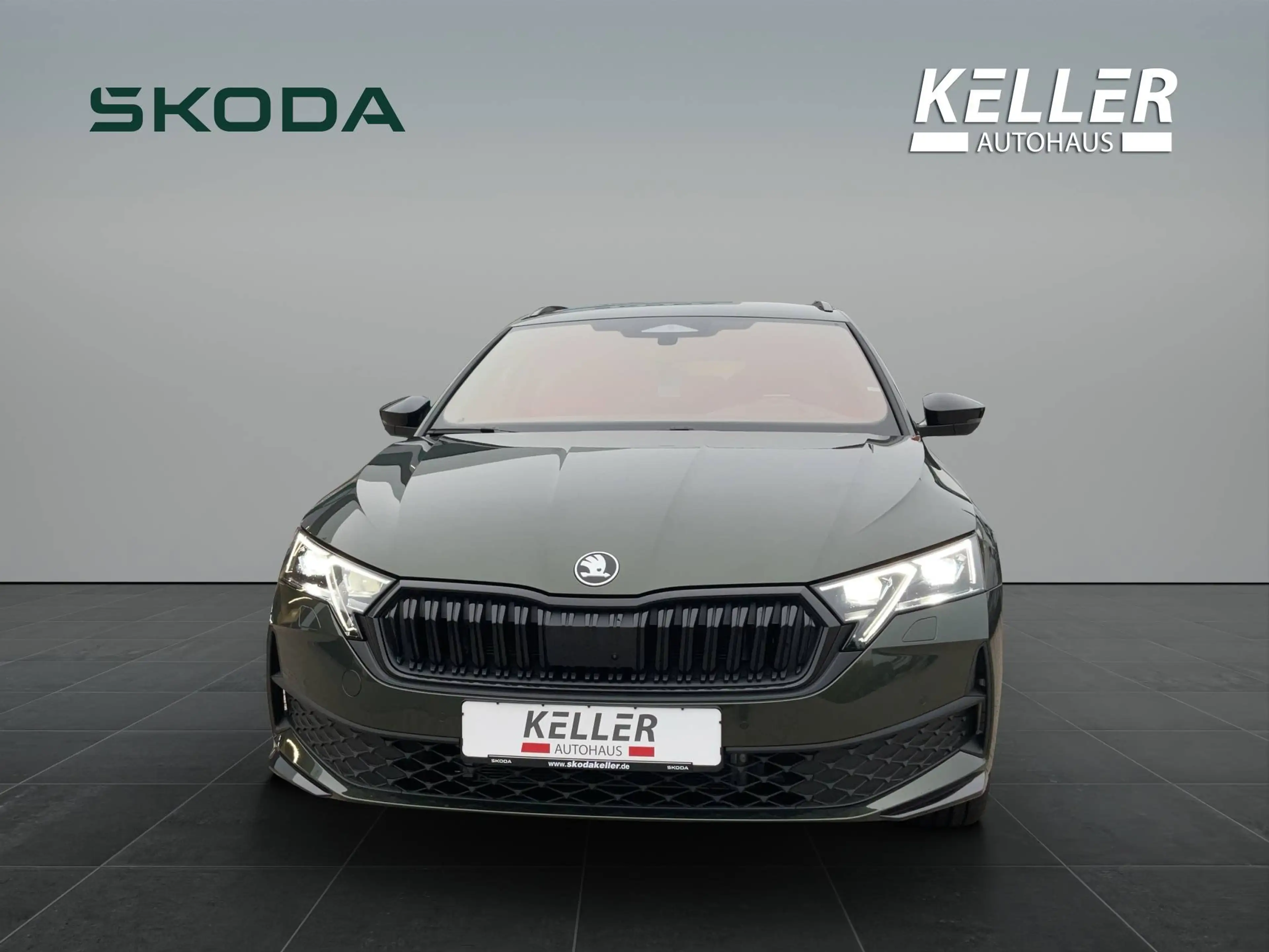 Skoda Octavia Combi Sportline 30 Jahre 1,5 TSI mHEV 110 kW 7-Gang-DSG — photo 2