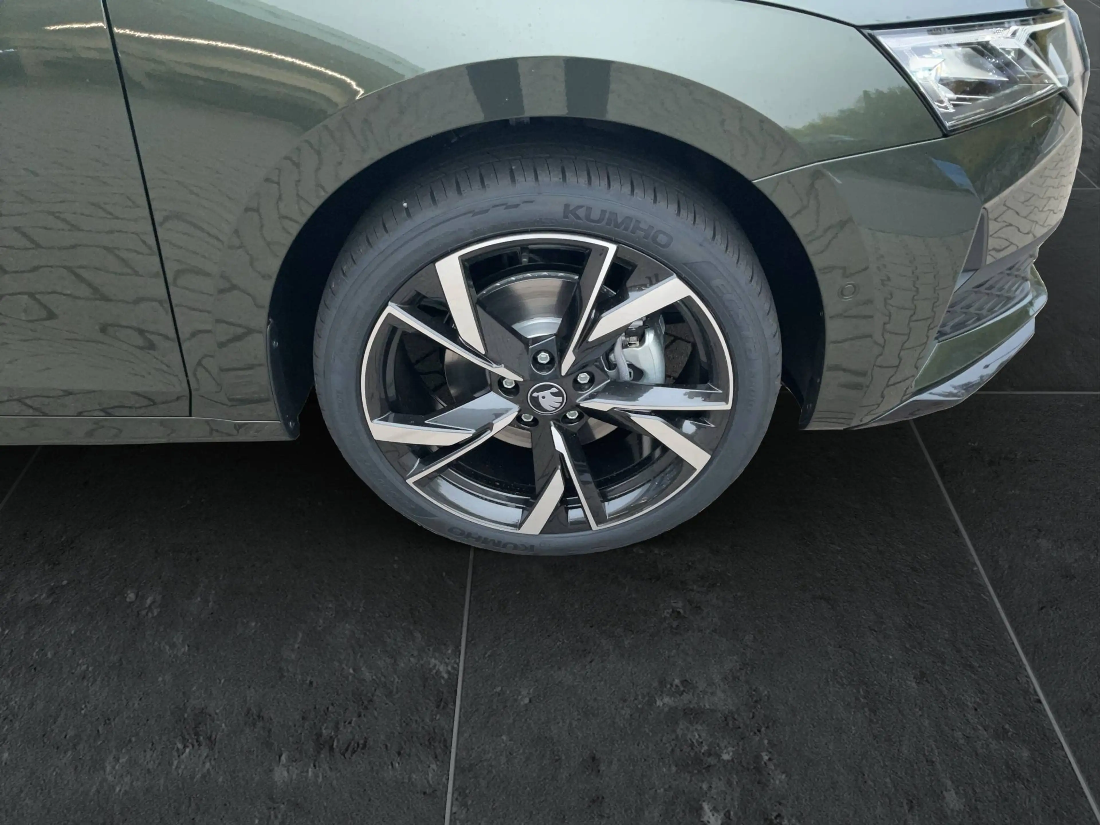 Skoda Octavia Combi Sportline 30 Jahre 1,5 TSI mHEV 110 kW 7-Gang-DSG — photo 5