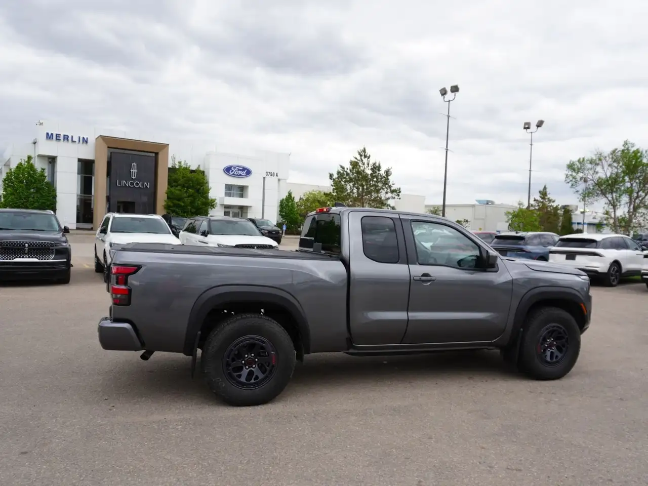 Nissan Frontier снимка Nissan Frontier