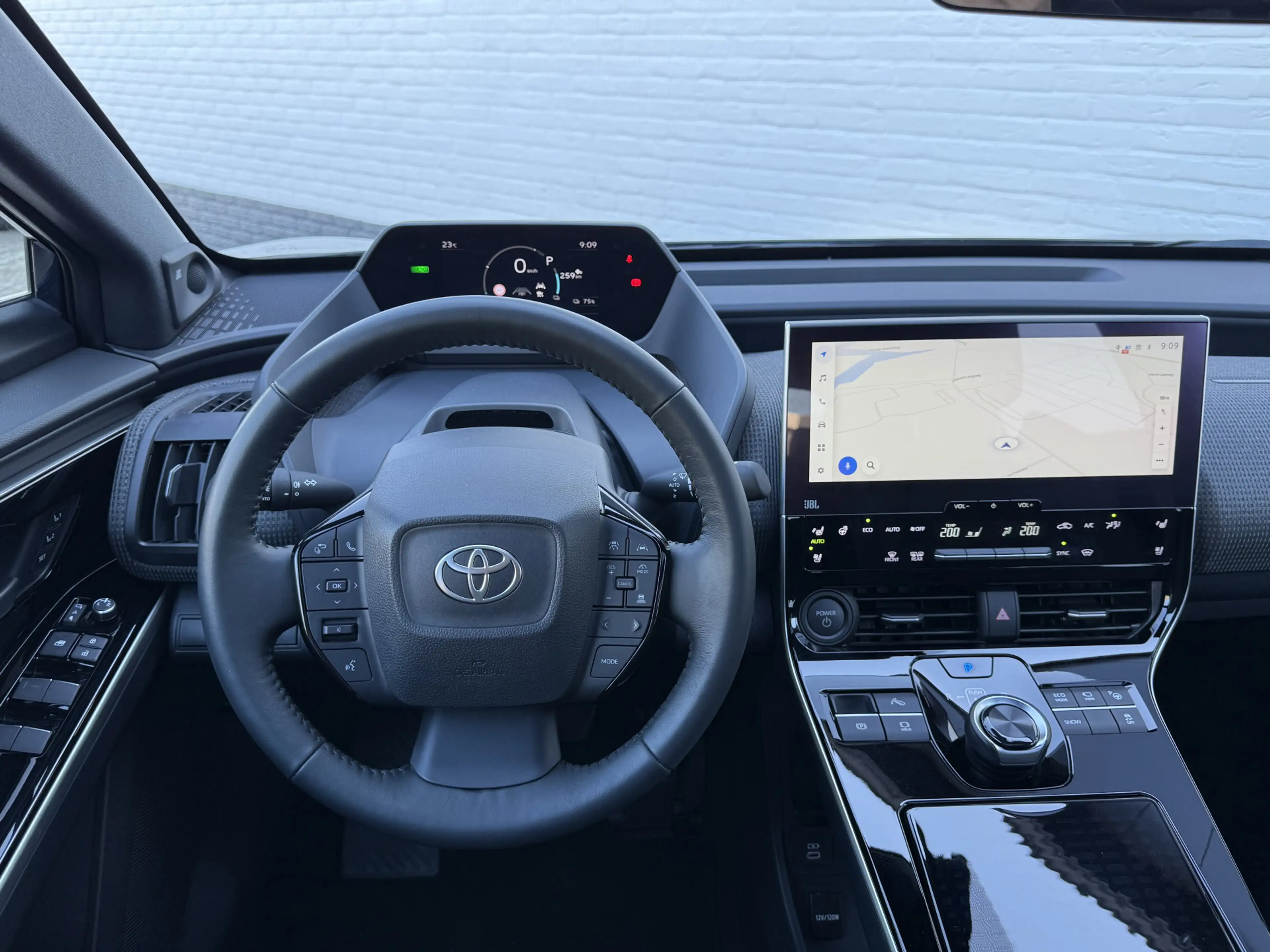 Toyota bZ4X Premium 71 kWh | Pano | ACC | JBL | Leder | 20 inc — photo 12