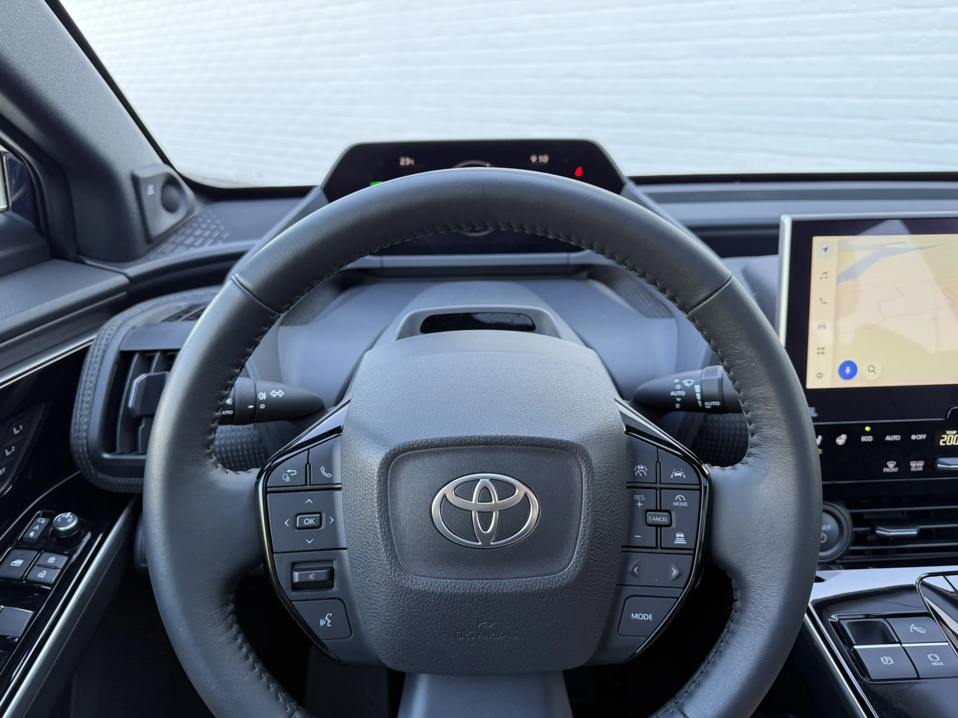 Toyota bZ4X Premium 71 kWh | Pano | ACC | JBL | Leder | 20 inc — photo 15