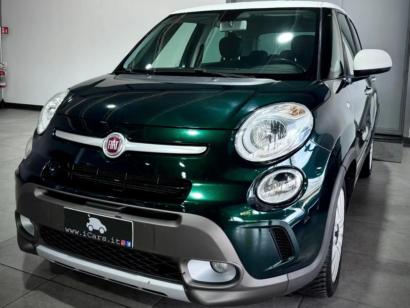 Fiat 500L 1.6 MJT 120CV Trekking Verde - 1