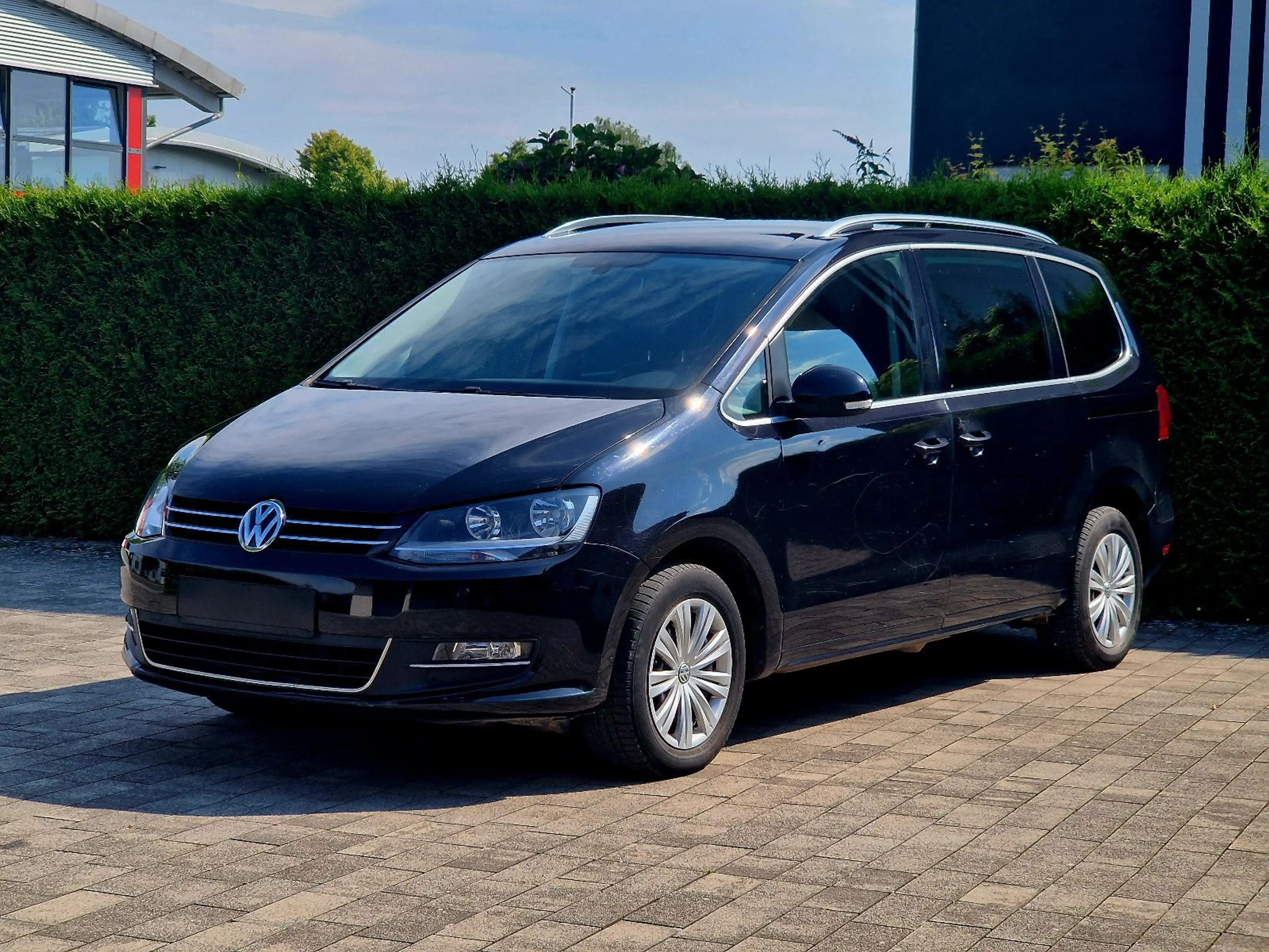 Volkswagen Sharan Highline BMT/Start-Stopp (7-Sitzer, AHK) — photo 3