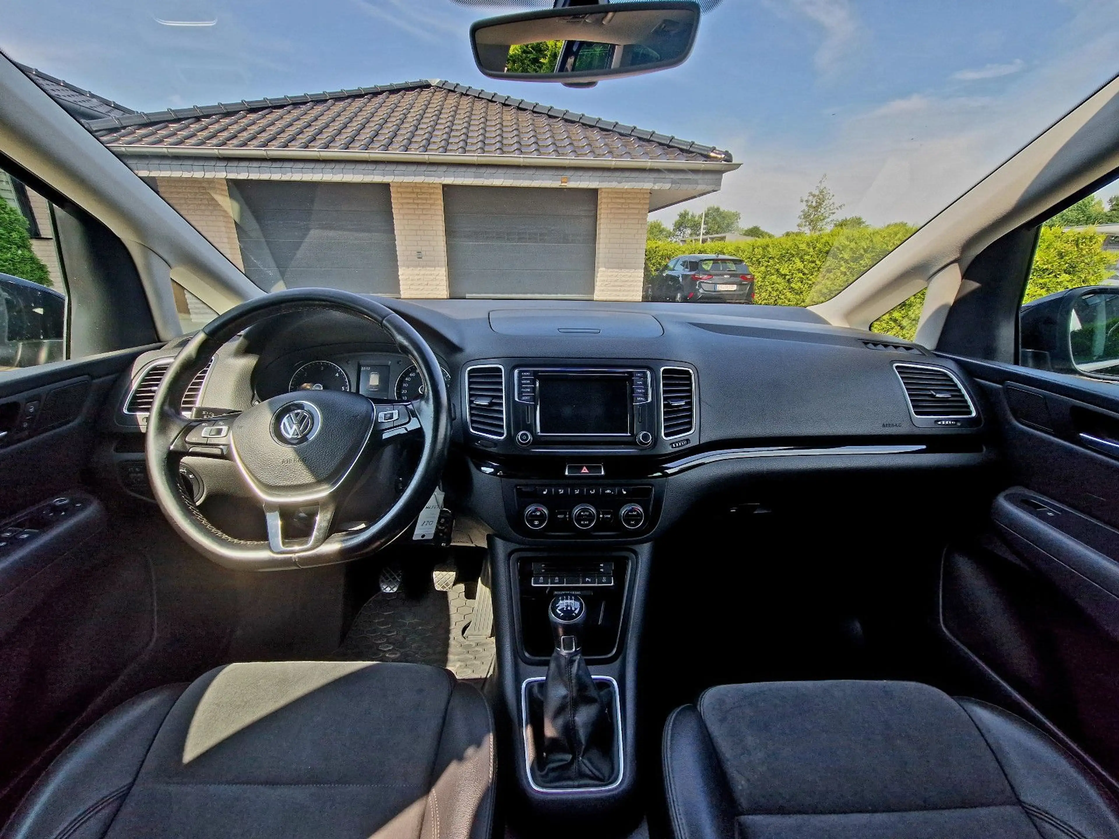 Volkswagen Sharan Highline BMT/Start-Stopp (7-Sitzer, AHK) — photo 10