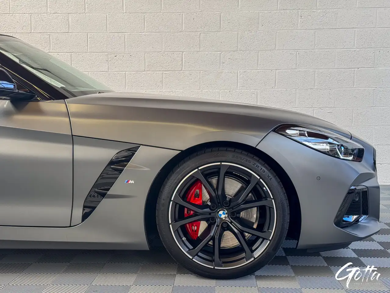 BMW Z4 197CH*PACK M INT-EXT/SHADOW/CUIR/LED/FRONZEN GREY MATE/INDIVIDUEL 29