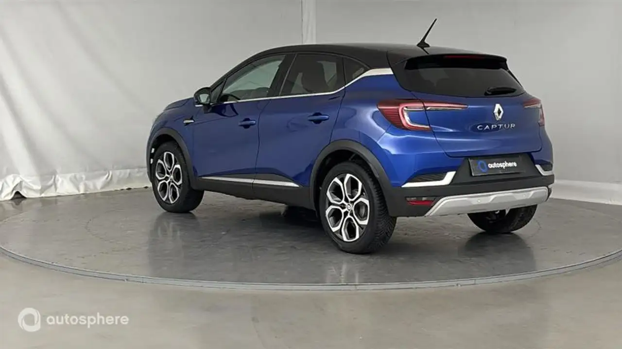 Renault Captur — photo 8
