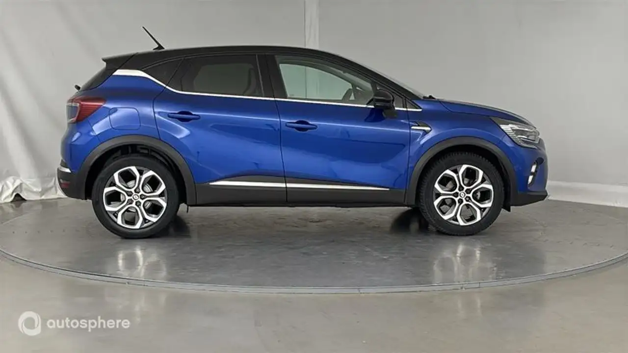 Renault Captur — photo 4